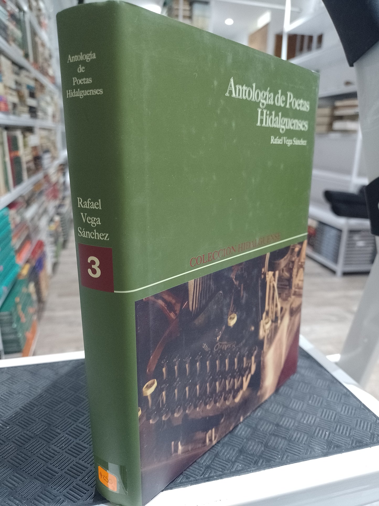 ANTOLOGIA DE POETAS HIDALGUENSES 3 POR RAFAEL VEGA SANCHEZ USADO POESIA JUAREZ 515