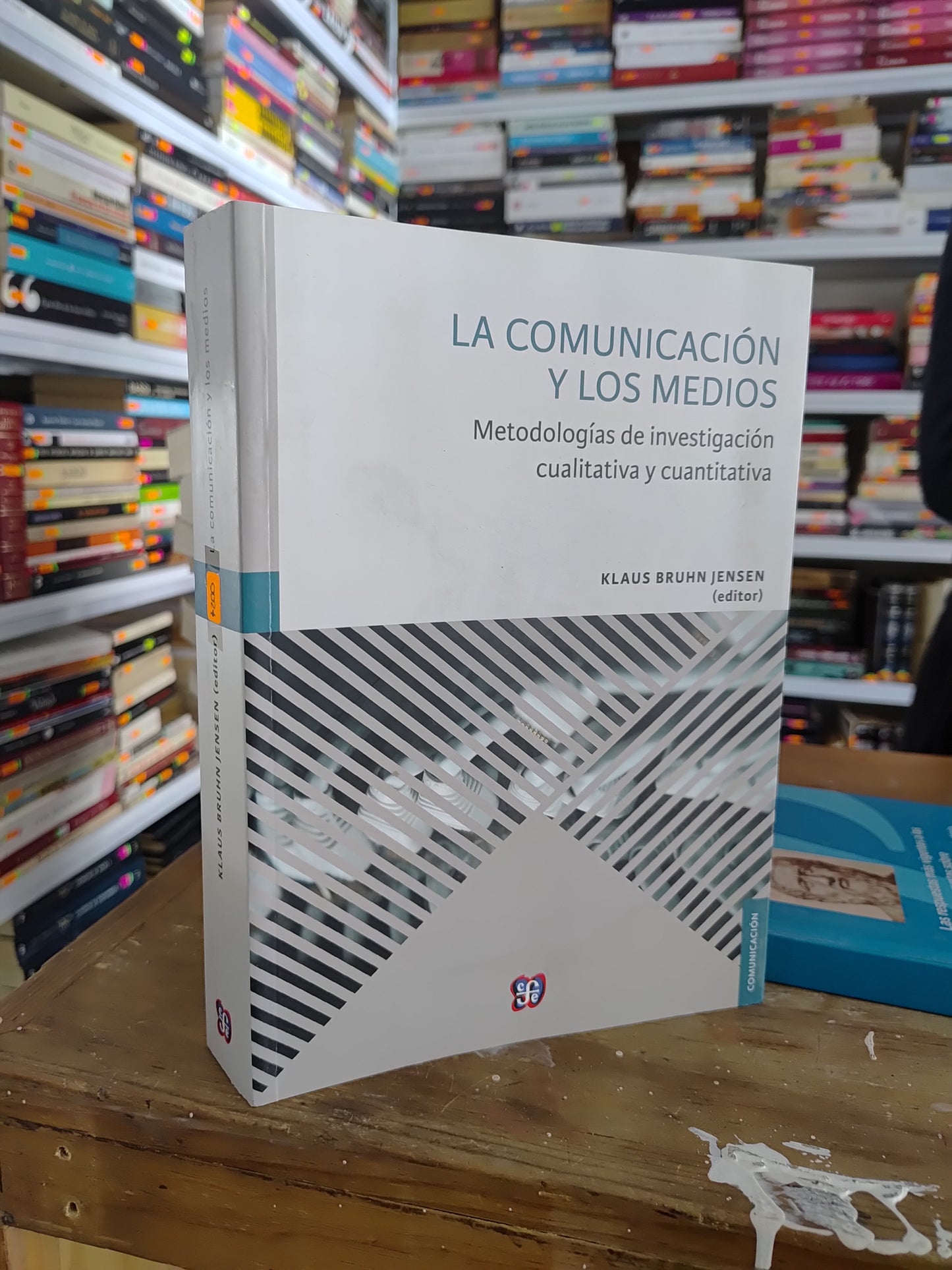 LA COMUNICACION Y LOS MEDIOS POR KLAUS BRUHN JENSEN USADO SOCIOLOGIA JUAREZ 515