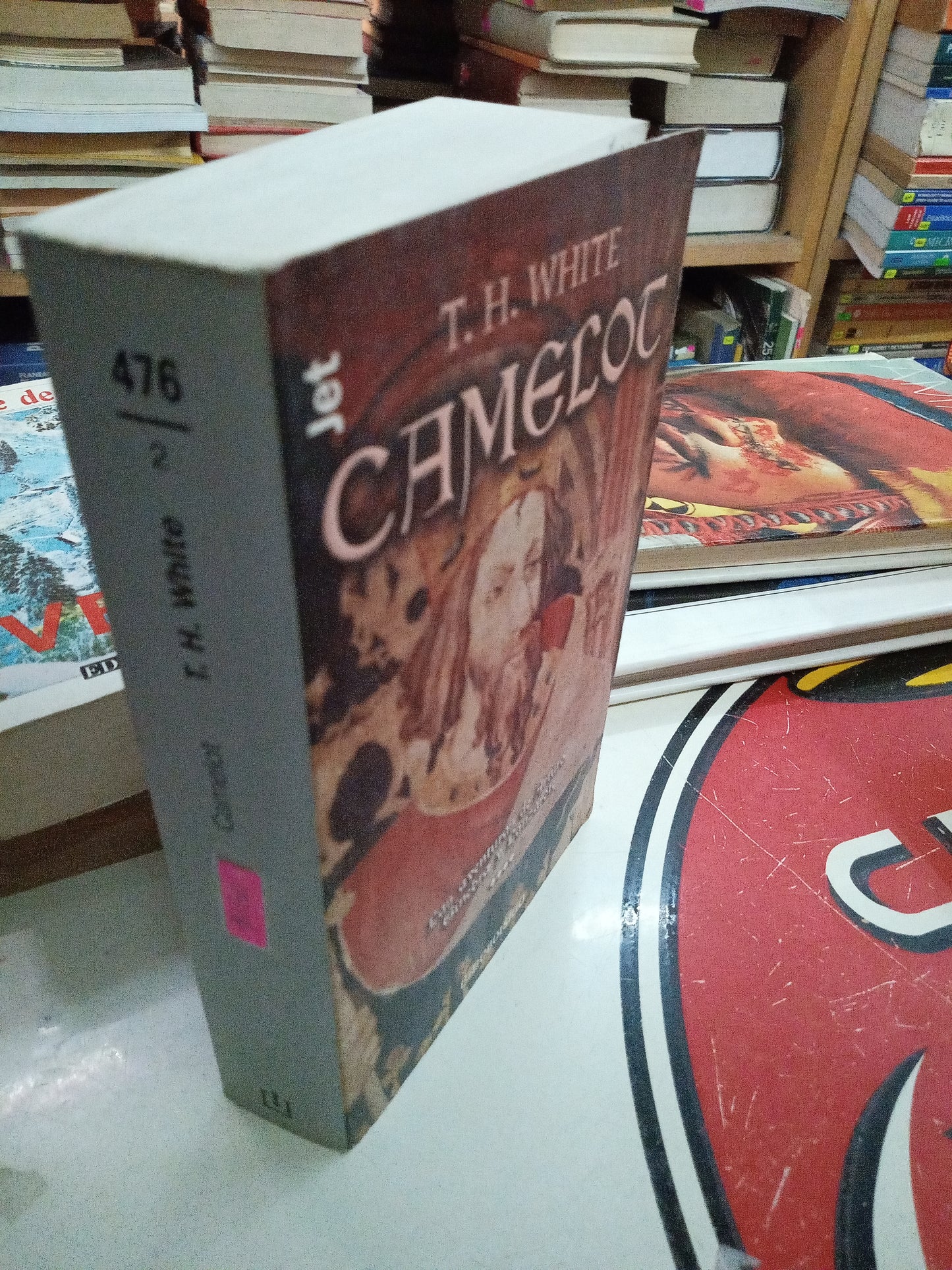 CAMELOT LAS AVENTURAS DE ARTURO GINEBRA Y LANZAROTE PIR T H WHITE USADO NOVELA LITERARIO 207