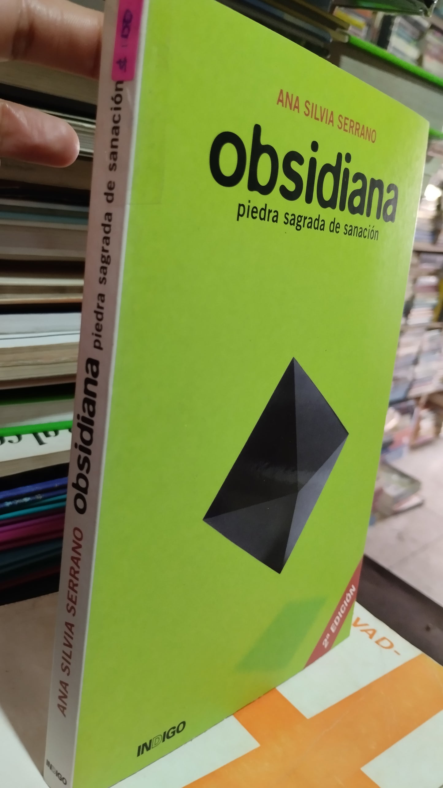 OBSIDIANA PIEDRA SAGRADA DE SANACION POR ANA SILVIA SERRANO LIBRO USADO ESOTERISMO ALDAMA