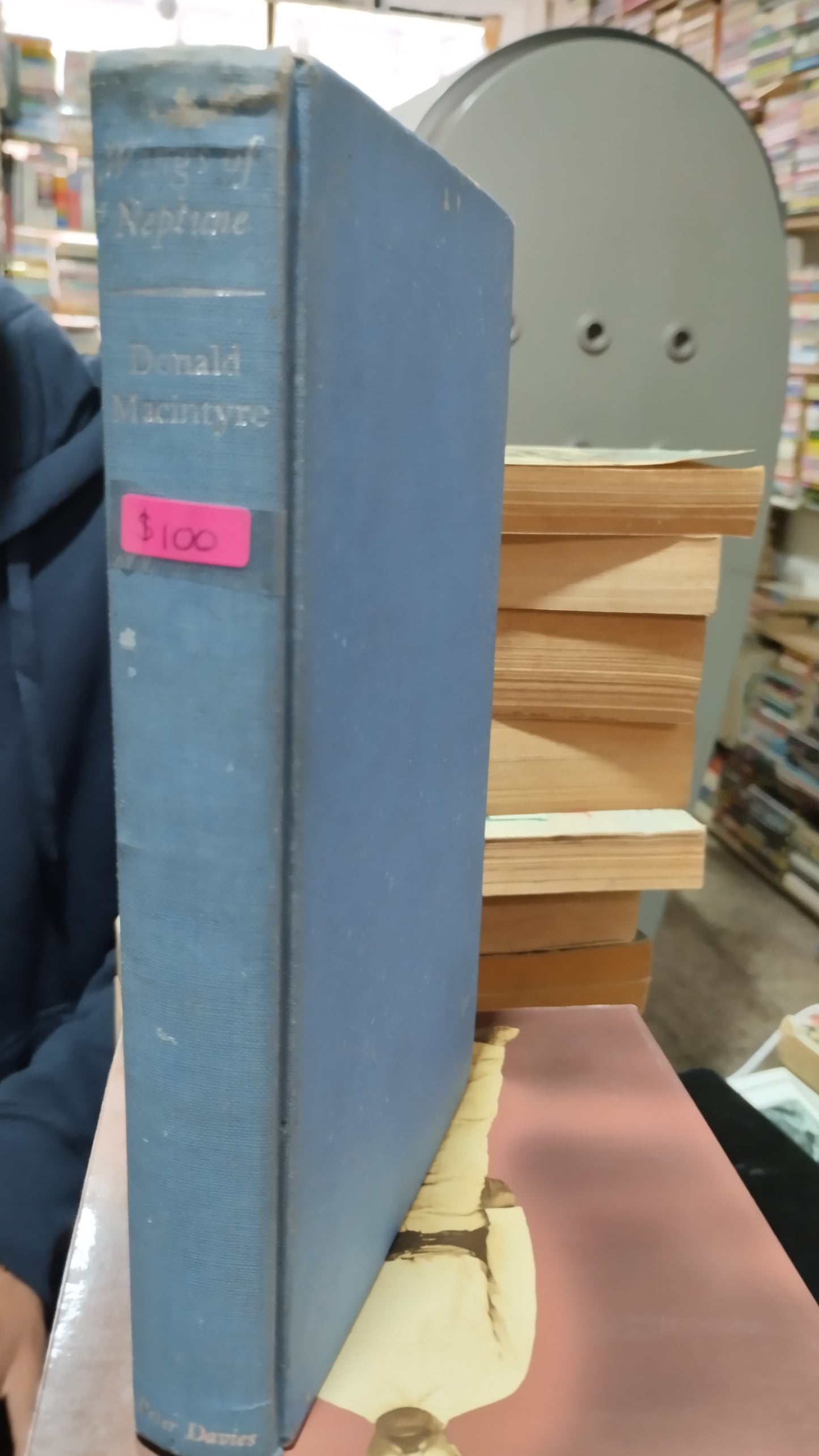 WINGS OF NEPTUNE POR CAPTAIN DONALD MACINTYRE LIBRO USADO HISTORIA ALDAMA