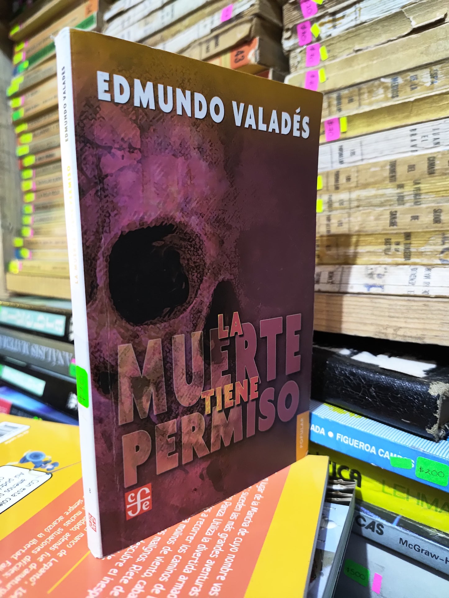 LA MUERTE TIENE PERMISO POR EDMUNDO VALADES USADO NOVELAS JUAREZ 507