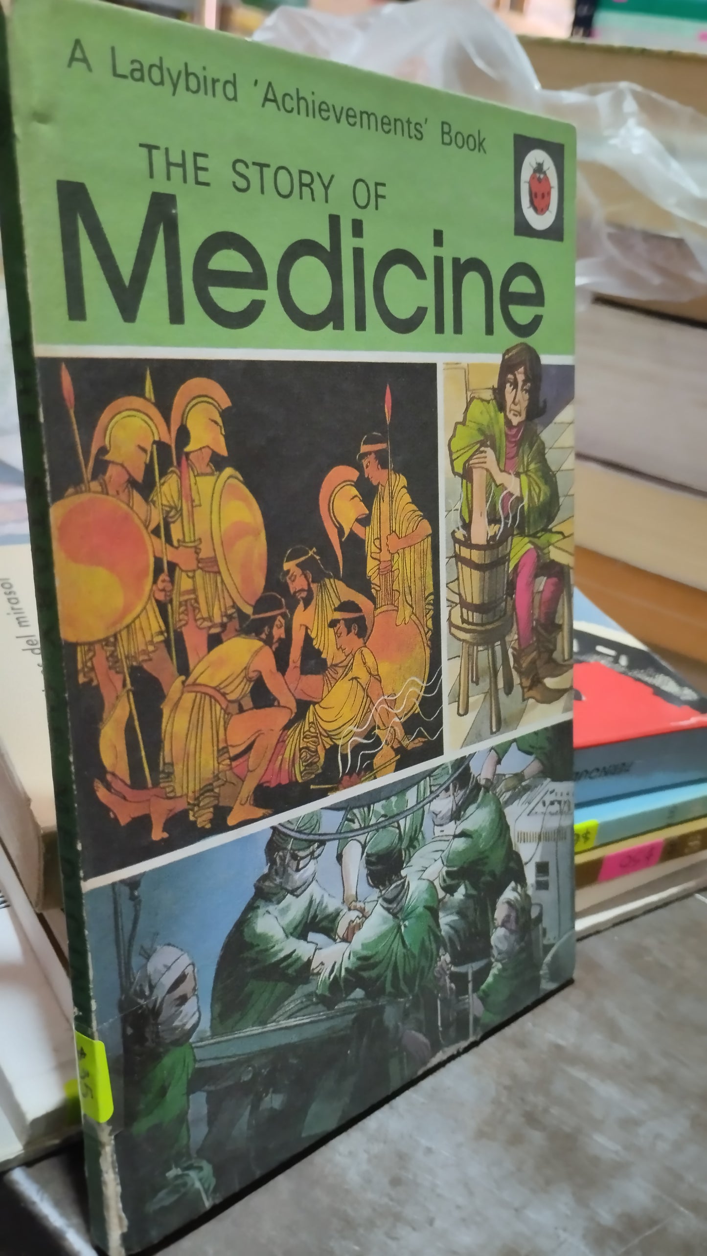 THE STORY OF MEDICINE POR LADYBIRD ACHIEVEMENTS BOOKS LIBRO USADO HISTORIA ALDAMA