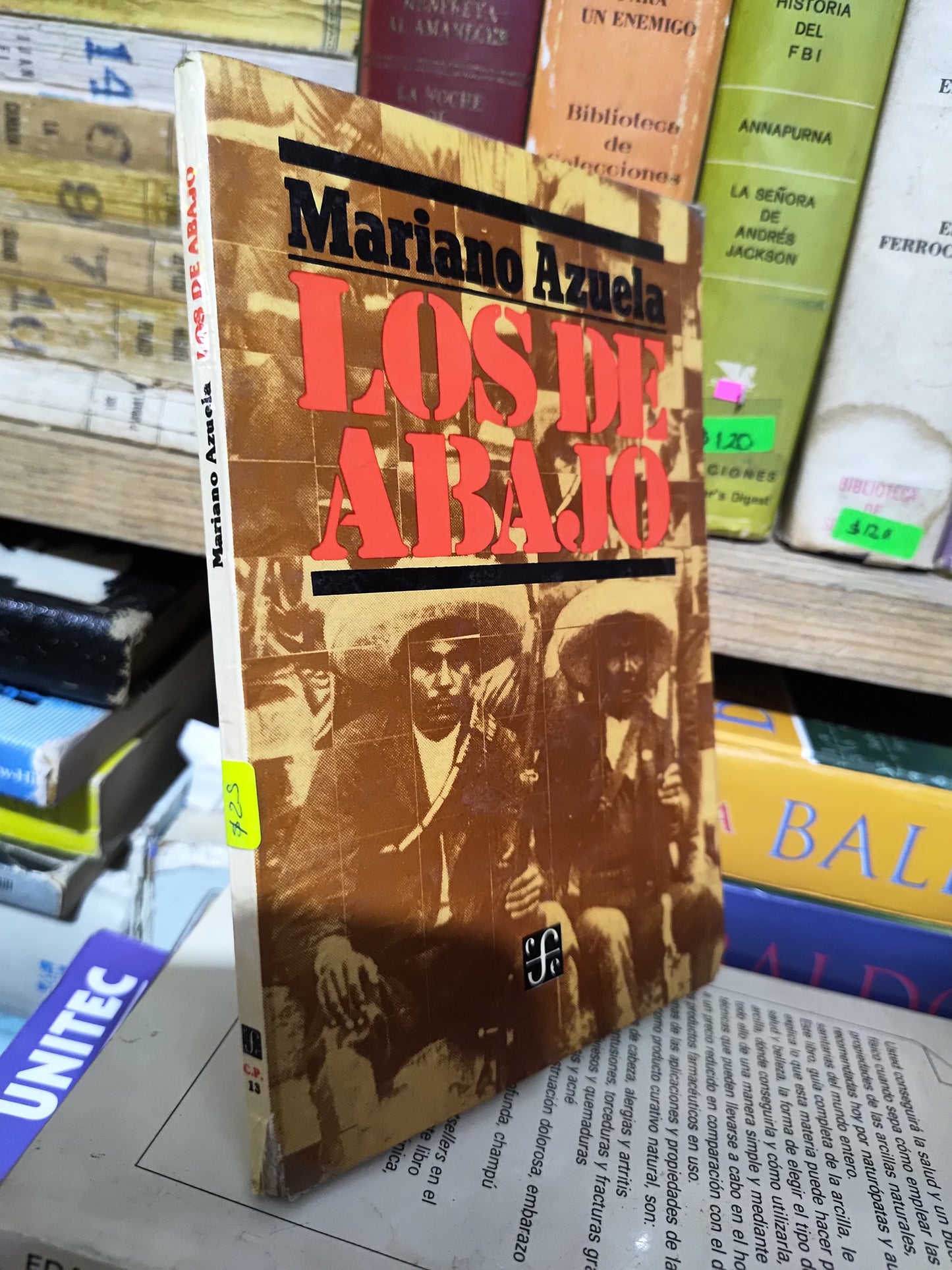 LOS DE ABAJO POR MARIANO AZUELA USADO NOVELAS JUAREZ 507