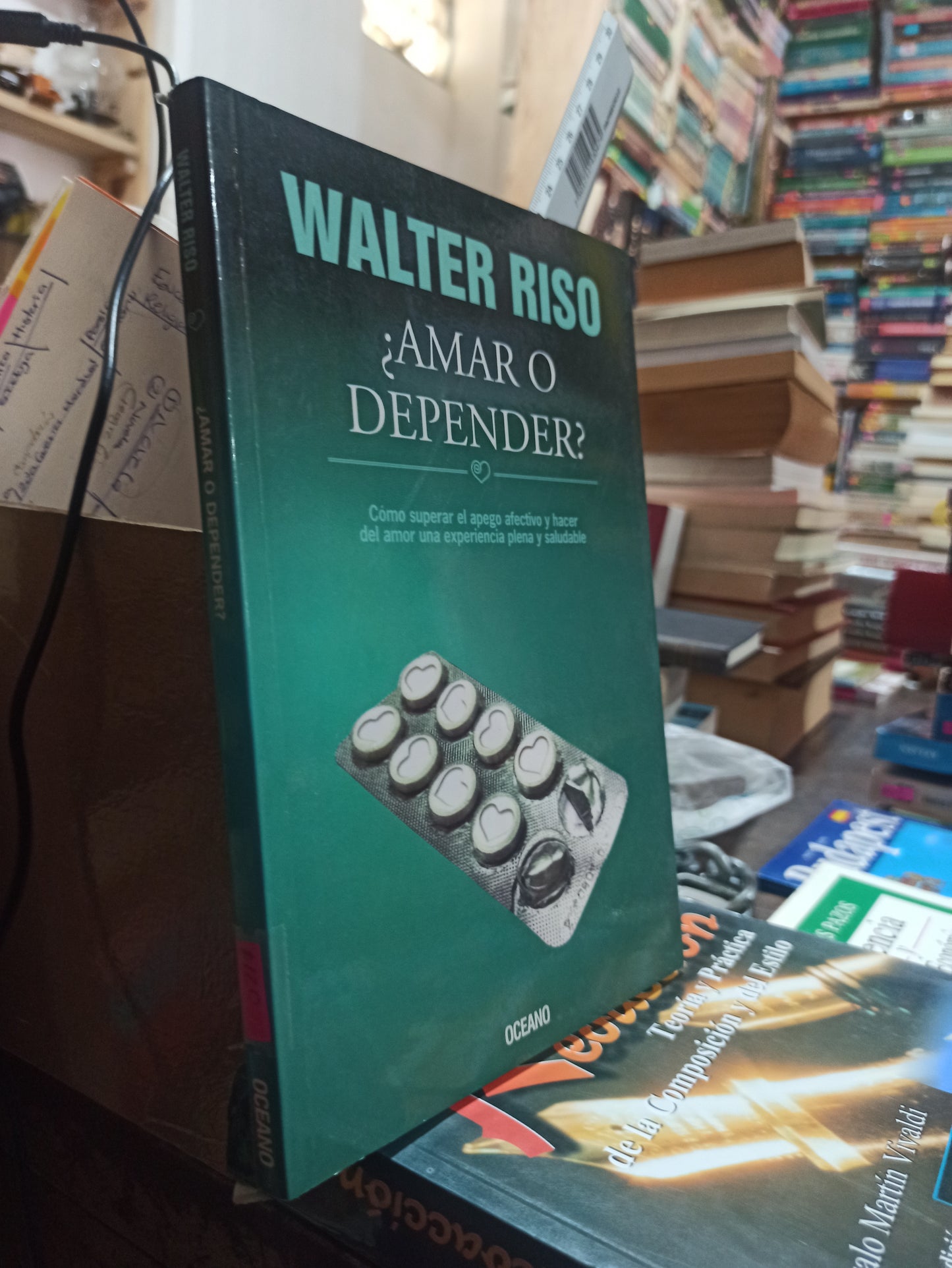AMAR O DEPENDER? POR WALTER RISO USADO SUP PERSONAL ALDAMA