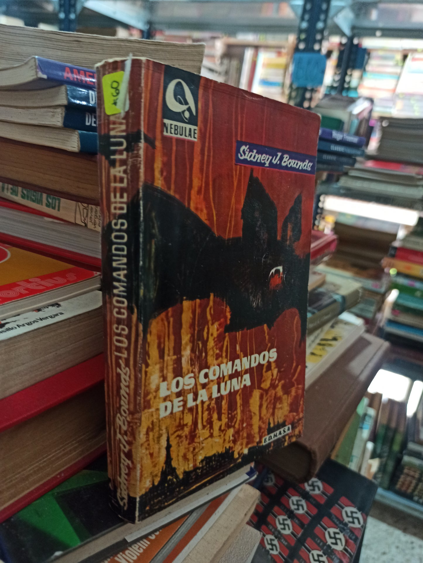 LOS COMANDOS DE LA LUNA POR SIDNEY J. BOUNDS USADO NOVELAS ALDAMA