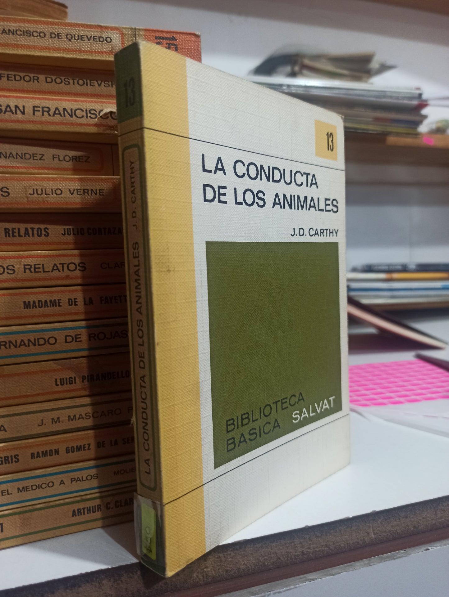 LA CONDUCTA DE LOS ANIMALES POR J. D. CARTHY USADO NOVELAS JUÁREZ