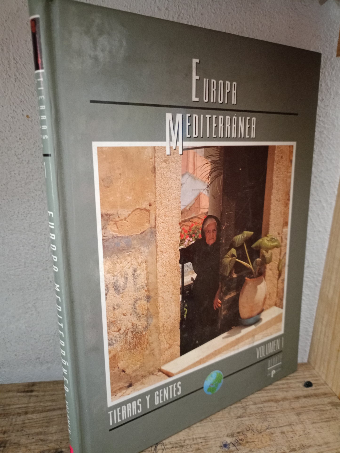 EUROPA MEDITERRÁNEA TIERRA Y GENTE USADO HISTORIA LITERARIO 305