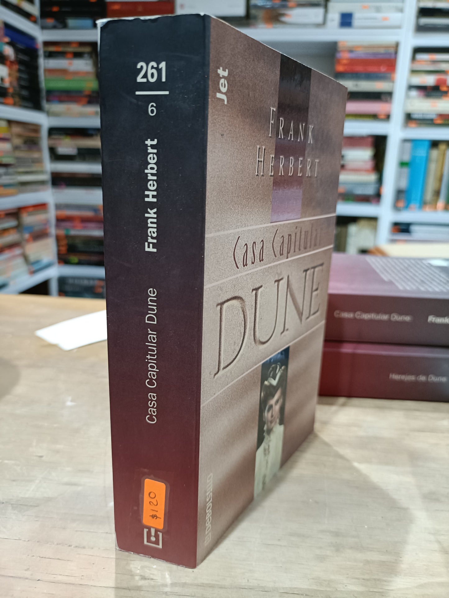 CASA CAPITULAR DUNE POR FRANK HERBERT 6 USADO NOVELA JUAREZ 515