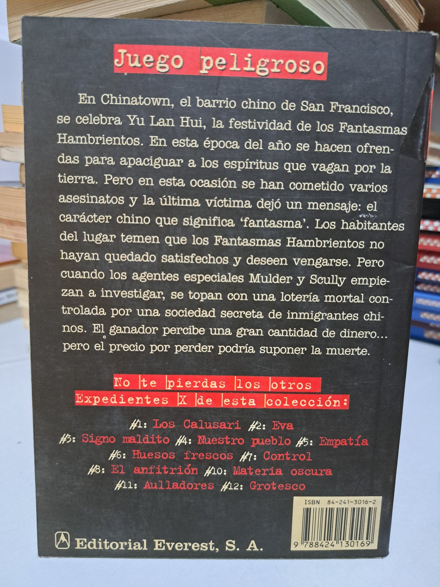 FANTASMAS HAMBRIENTOS CHRIS CARTER USADO NOVELA JUÁREZ