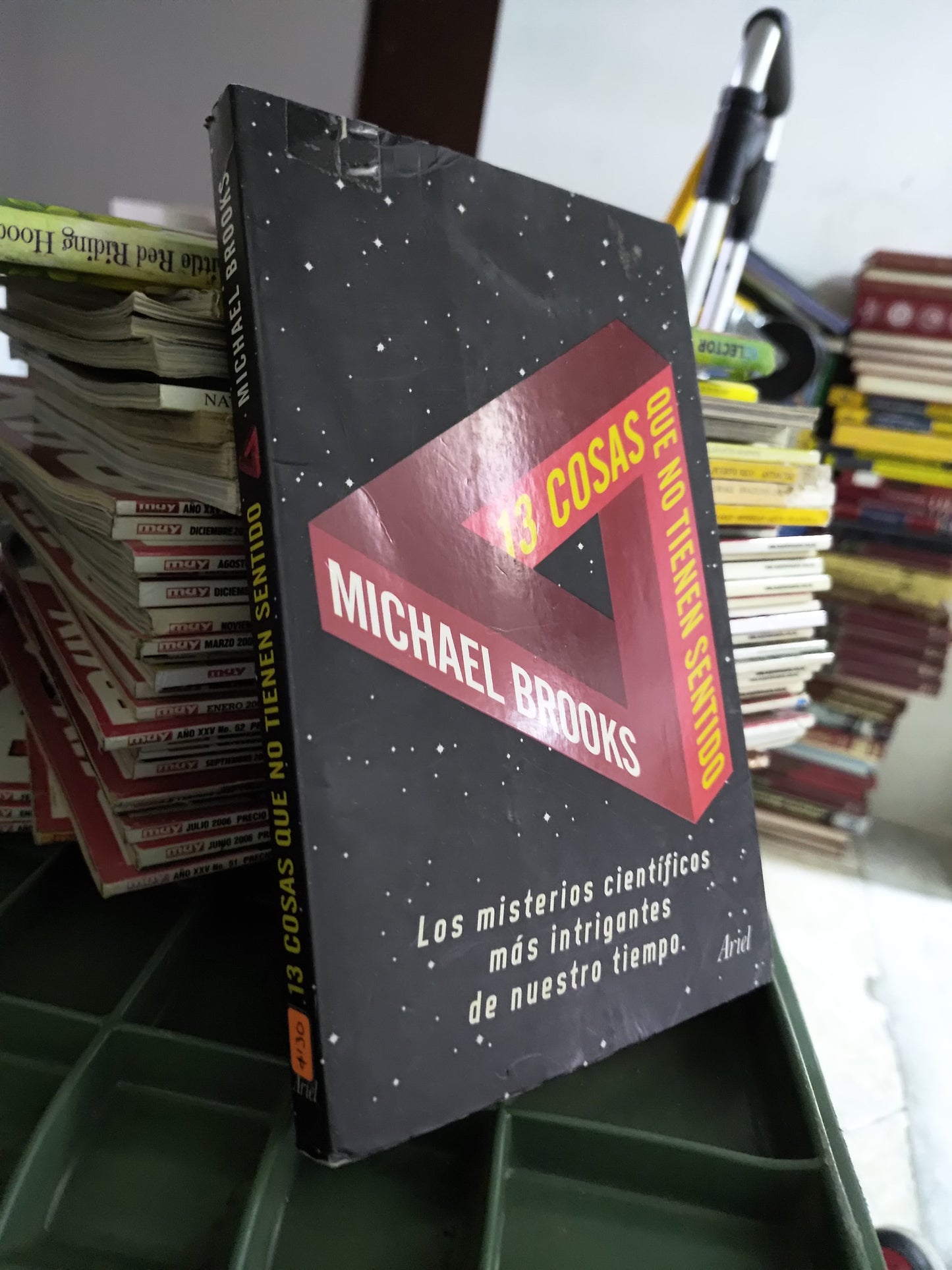 13 COSAS SUE NO TIENEN SENTIDO POR MICHAEL BROOKS USADO CIENCIAS JUAREZ 515