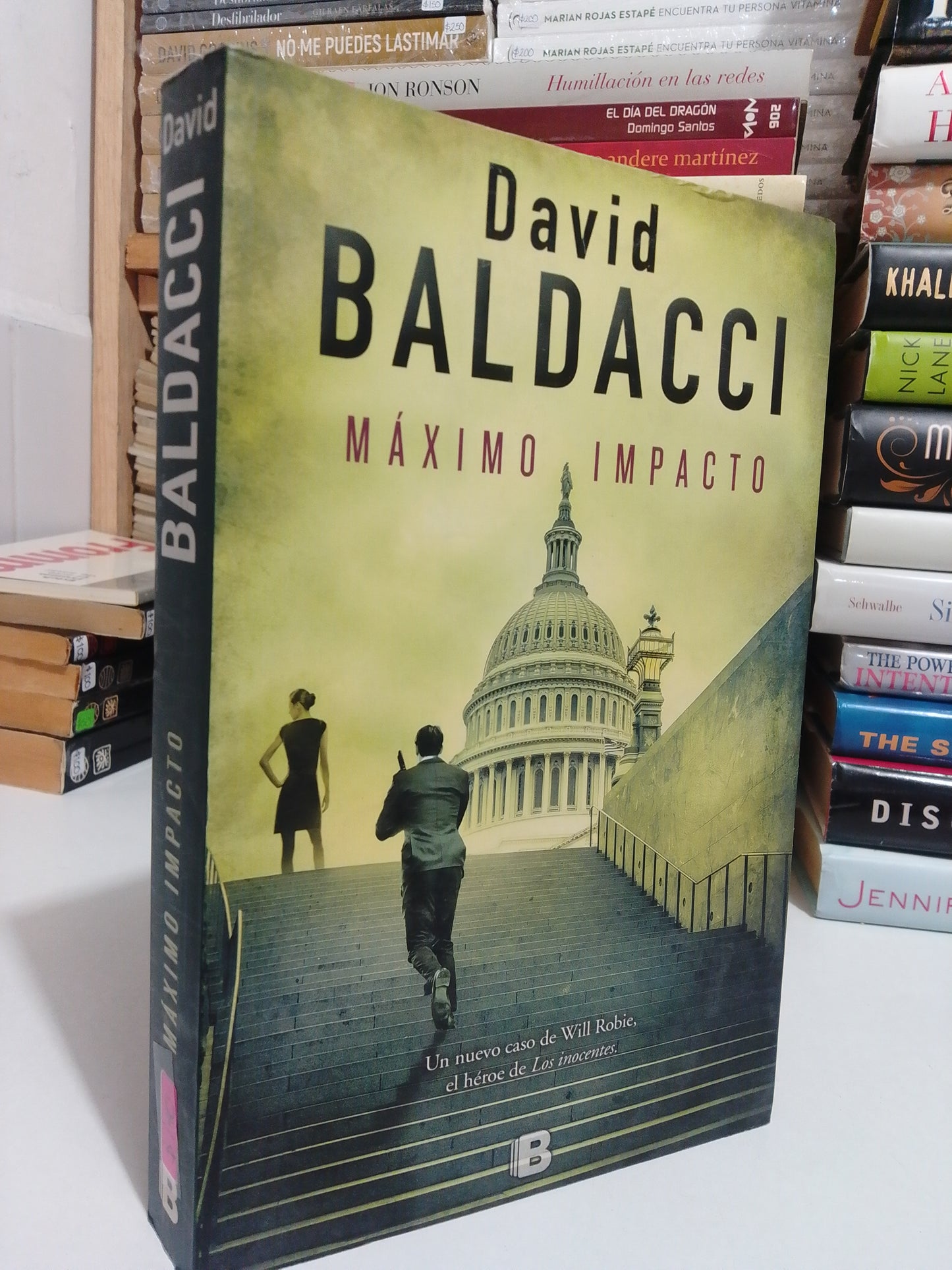 MÁXIMO IMPACTO POR DAVID BALDACCI USADO NOVELA JUÁREZ