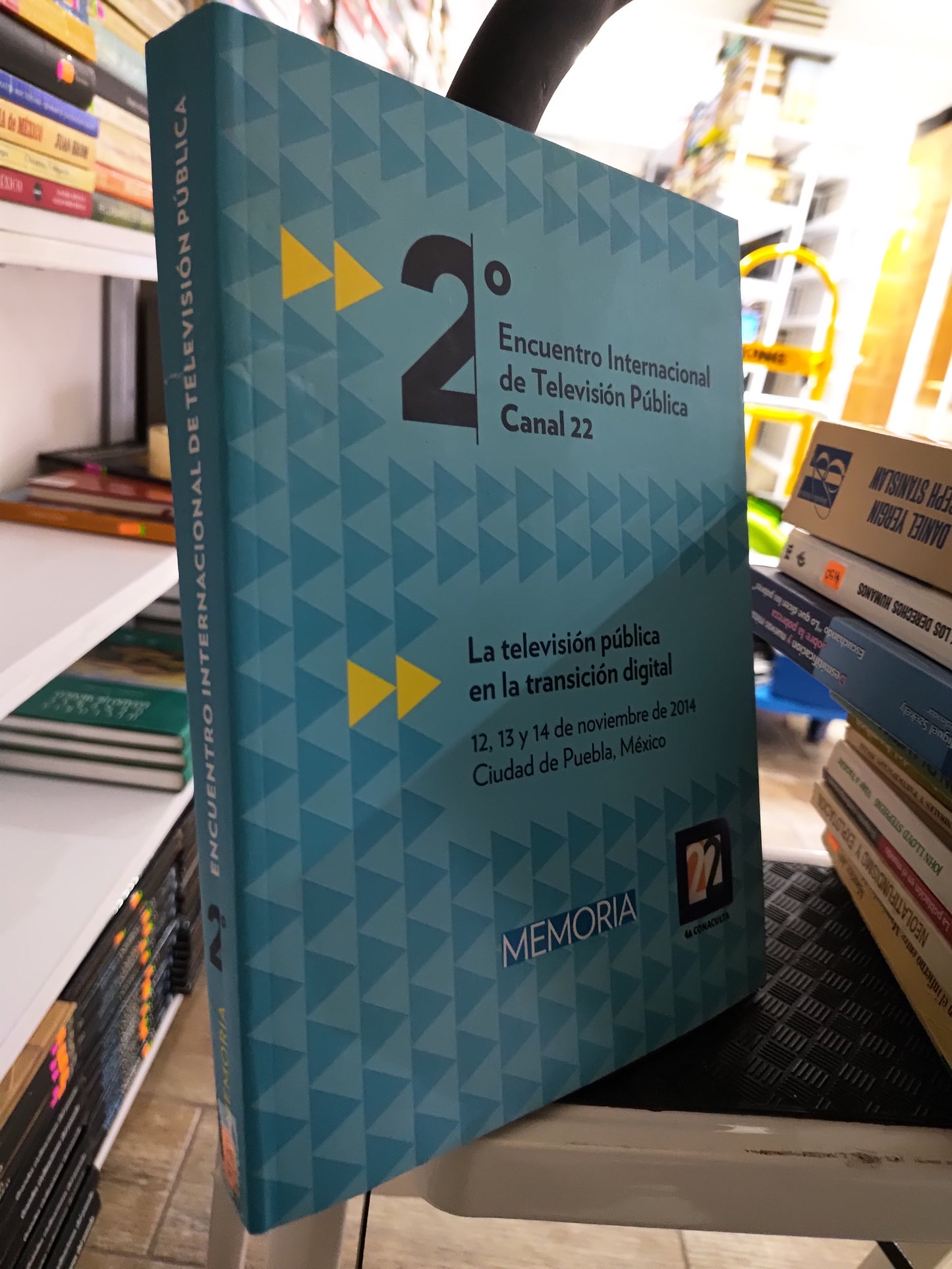 ENCUENTRO INTERNACIONAL DE TELEVISION PUBLICA CANAL 22 POR EDITORIAL CONACULTA USADO SOCIOLOGIA JUAREZ 515