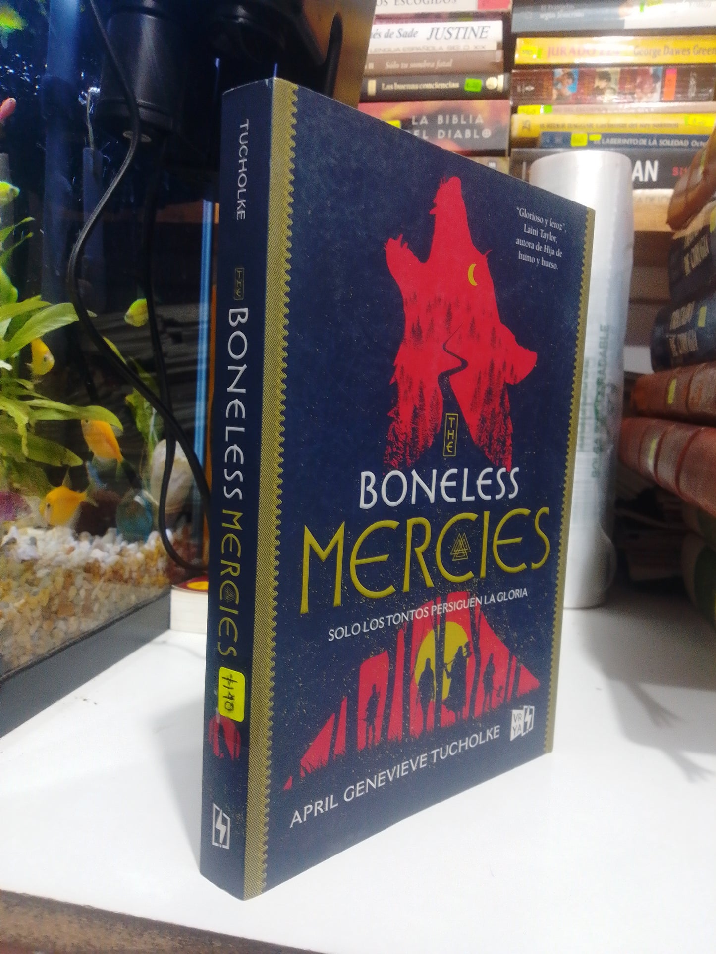 THE BONELESS MERCIES (ESPAÑOL), APRIL GENEVIEVE TUCHOLKE, USADO, NOVELA, JUAREZ 515