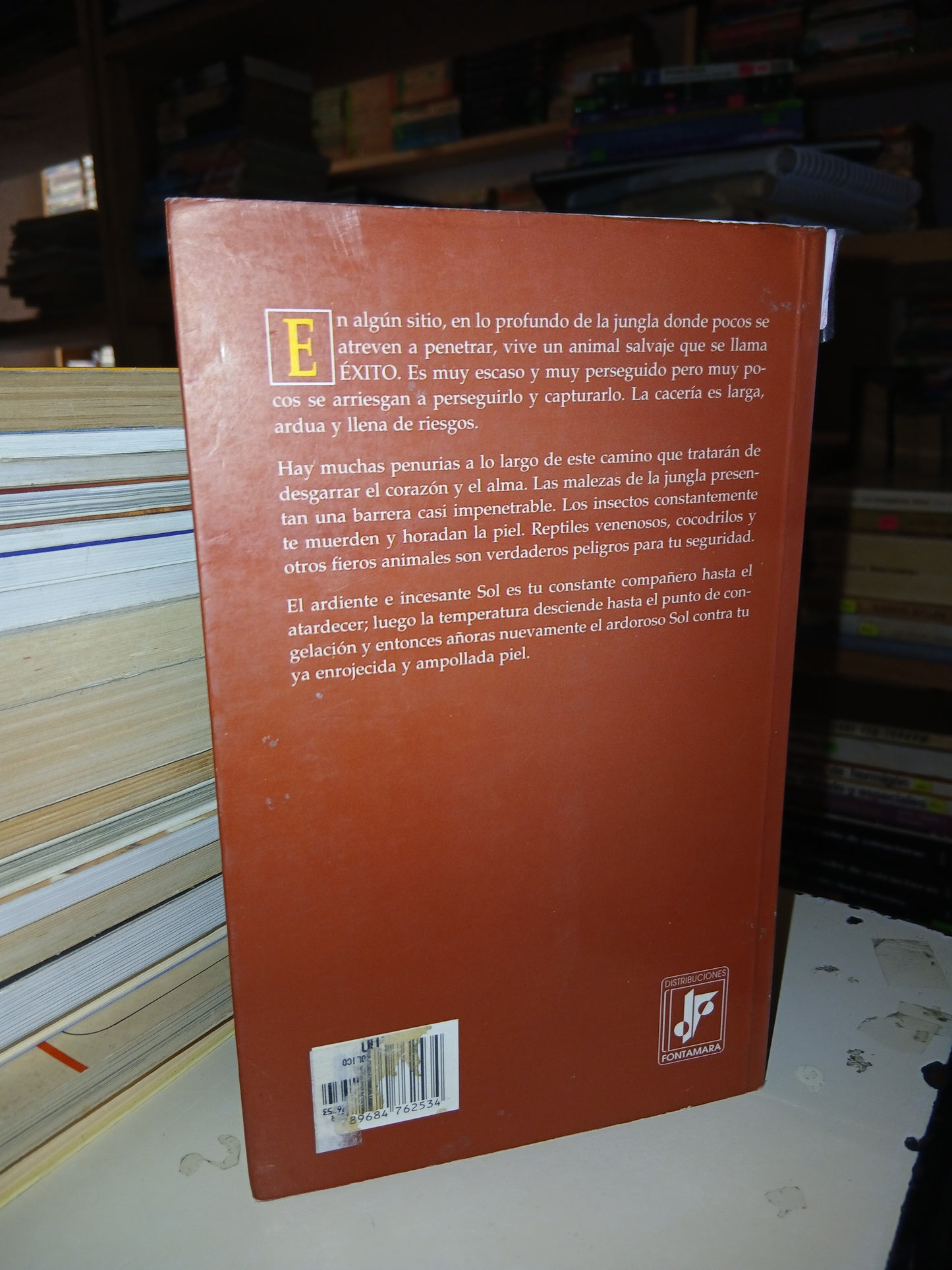 EL RINOCERONTE POR SCOTT ROBERT ALEXANDER USADO SUPERACIÓN PERSONAL LITERARIO 207