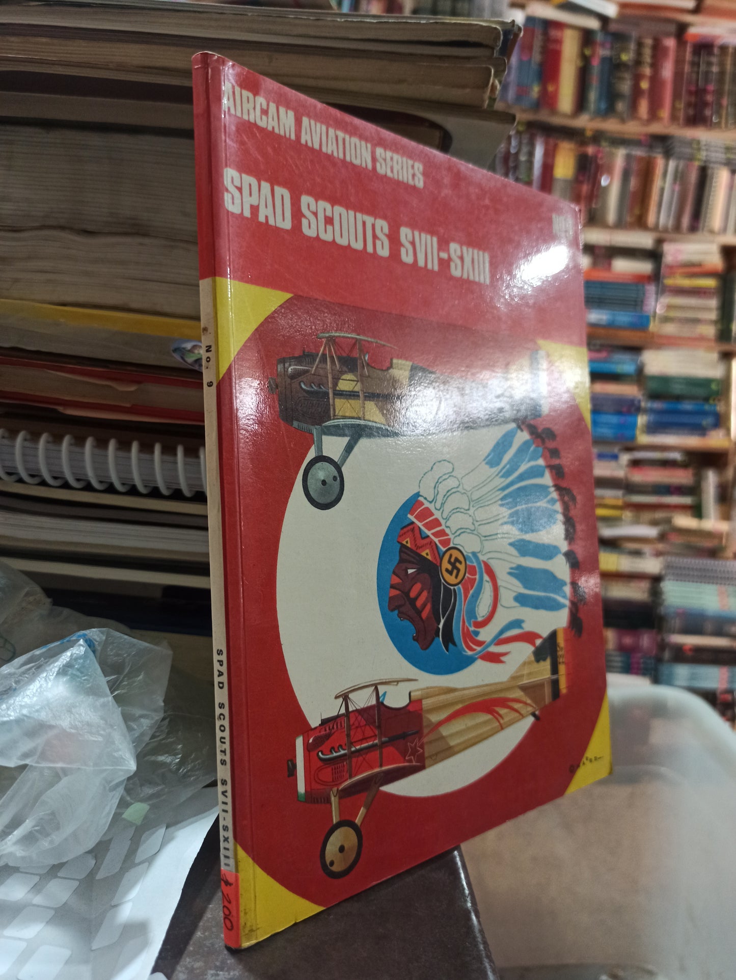 SPAD SCOUTS SVII-SXIII POR J. M. BRUCE USADO 2DA GUERRA ALDAMA