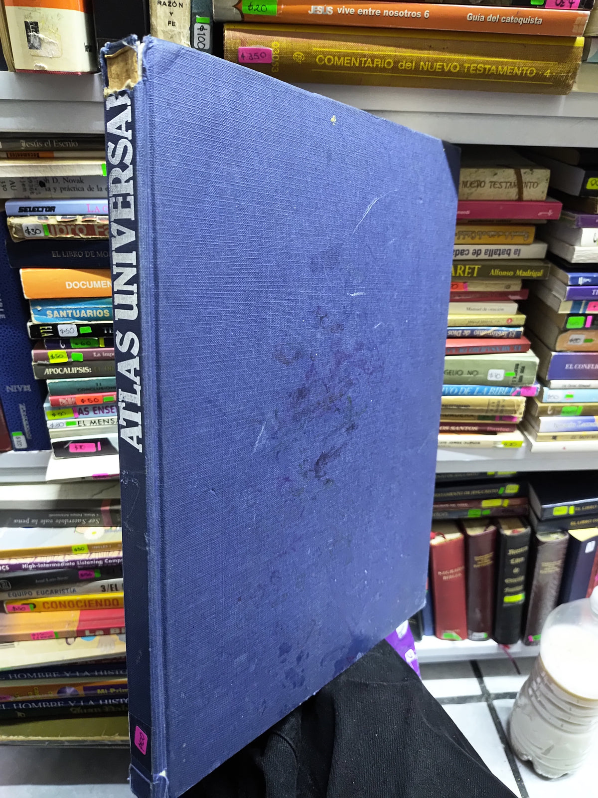 ATLAS UNIVERSAL POR EDITORIAL CIRCULO DE LECTORES USADO GEOGRAFIA JUAREZ 507
