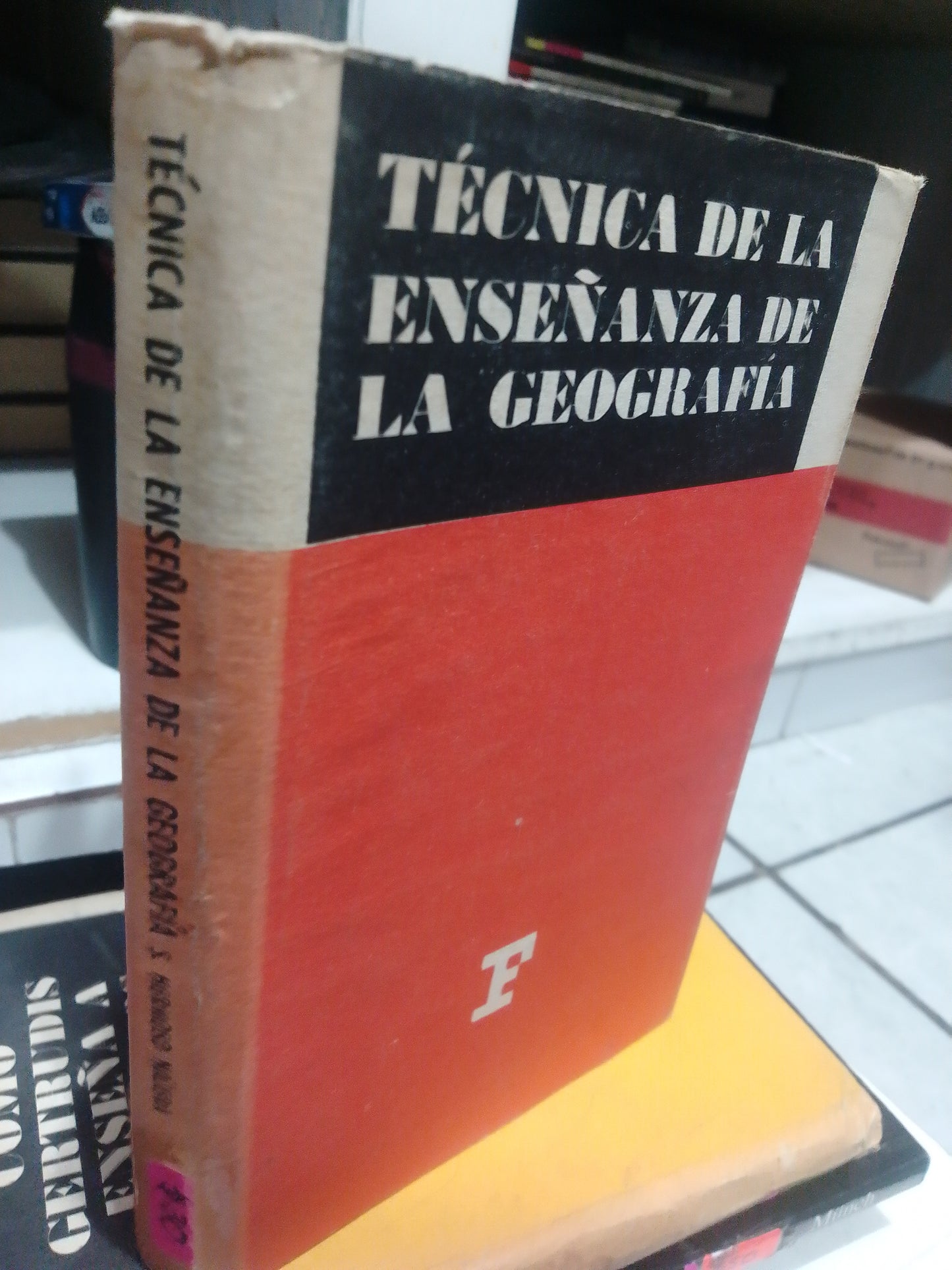 TECNICA DE LA ENSEÑANZA DE GEOGRAFIA POR SALVADOR HERMOSO USADO EDUCACION JUAREZ