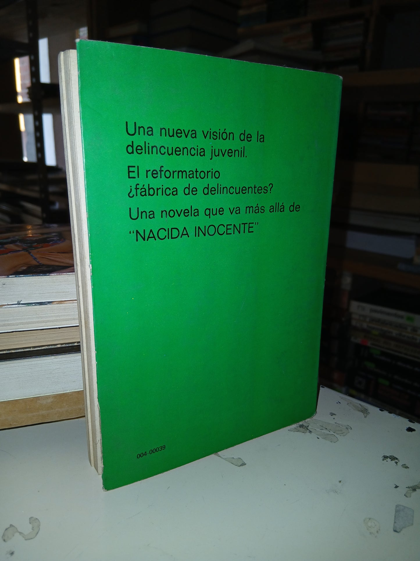 MOTÍN EN EL REFORMATORIO POR JACK THOMAS USADO NOVELA LITERARIO 207