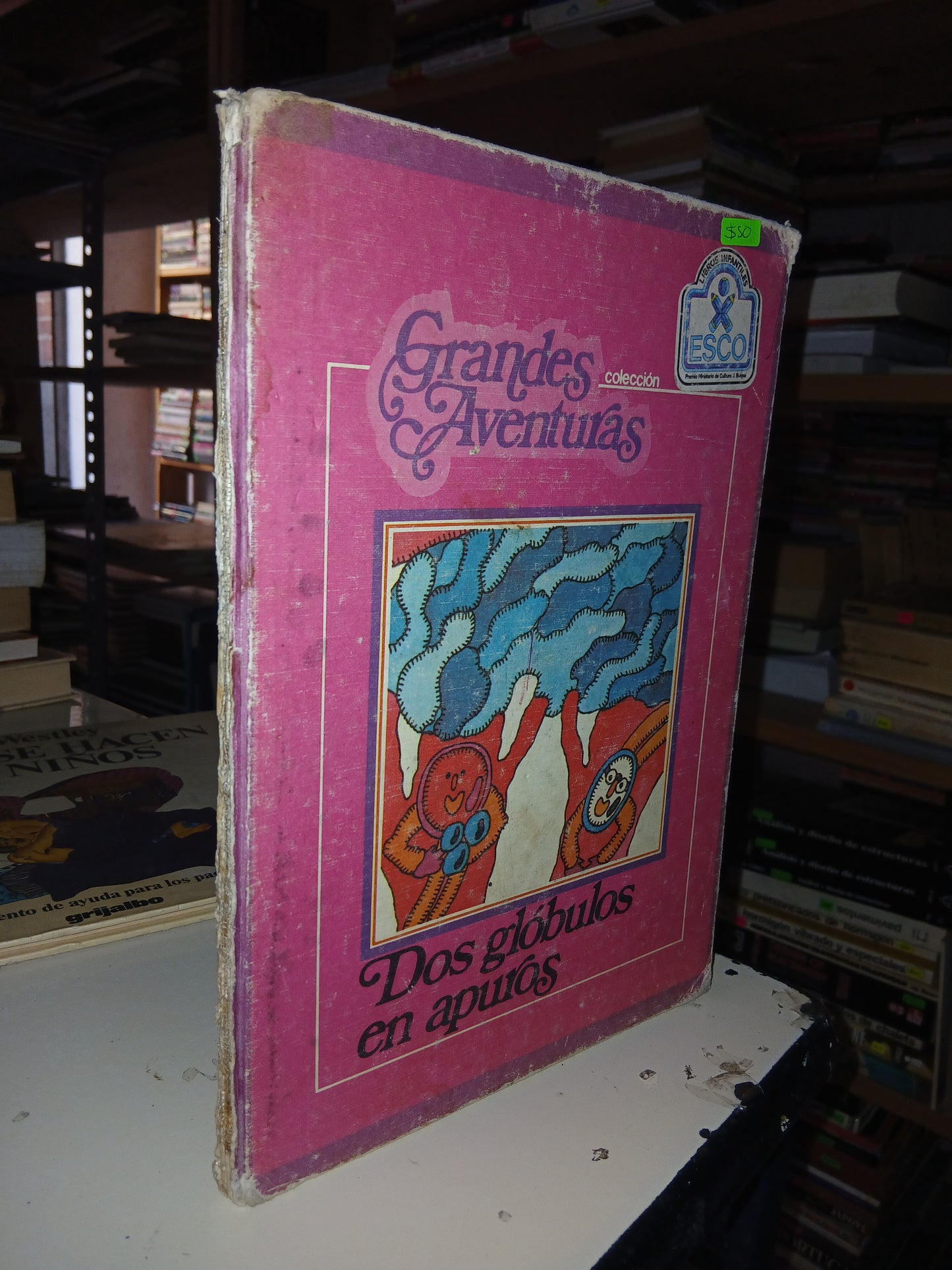 DOS GLÓBULOS EN APUROS POR DANIEL REGUEIRO Y SÁNCHEZ MUÑOZ USADO INFANTIL LITERARIO 207
