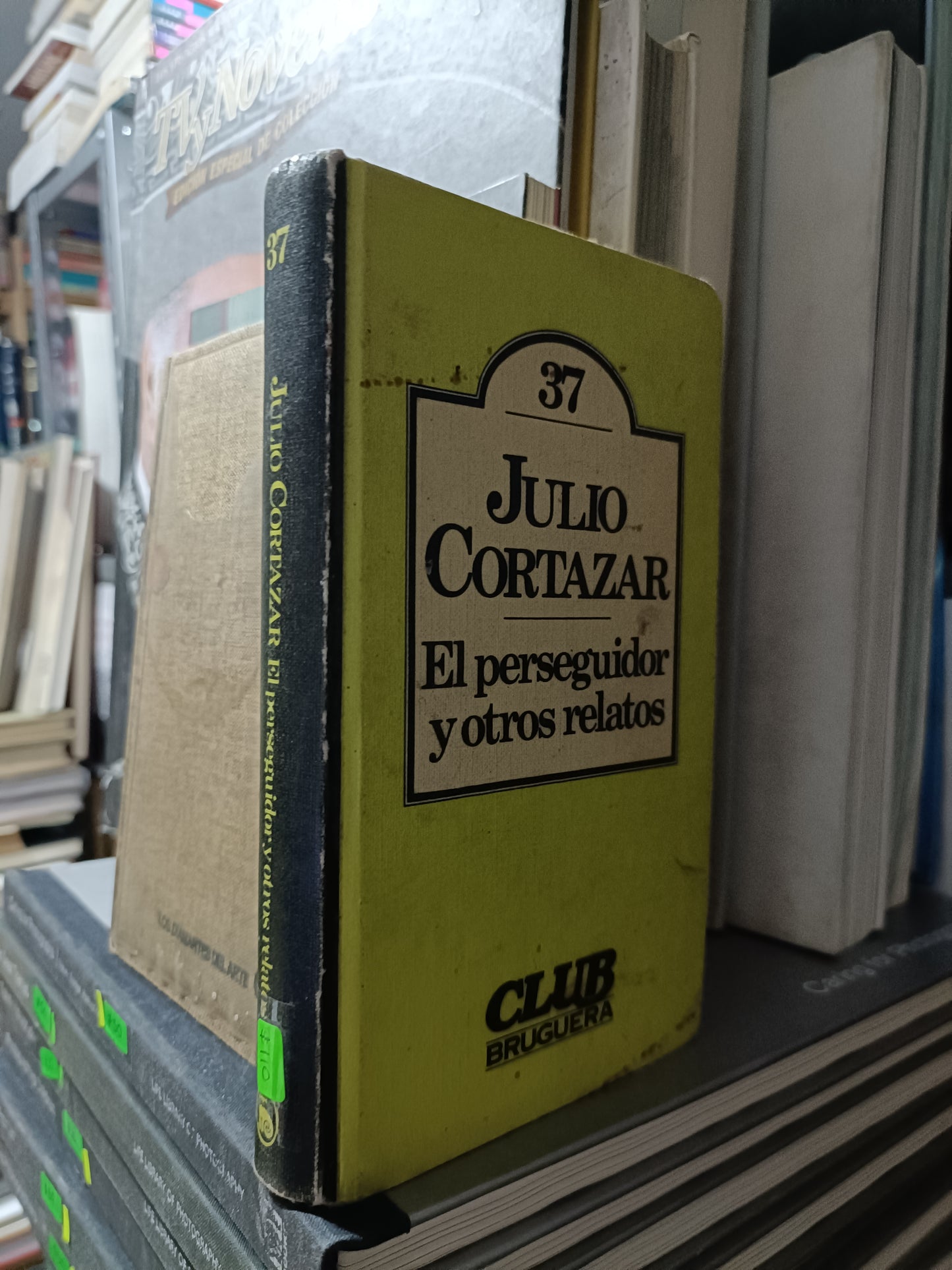 EL PERSEGUIDOR Y OTROS RELATOS POR JULIO CORTAZAR USADO NOVELA JUAREZ