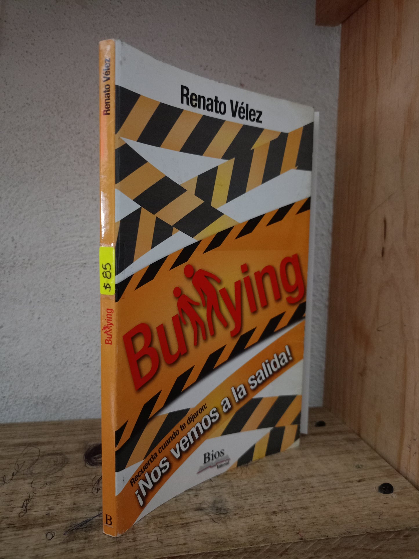 BULLYING POR RENATO VÉLEZ USADO EDUCACIÓN LITERARIO 305
