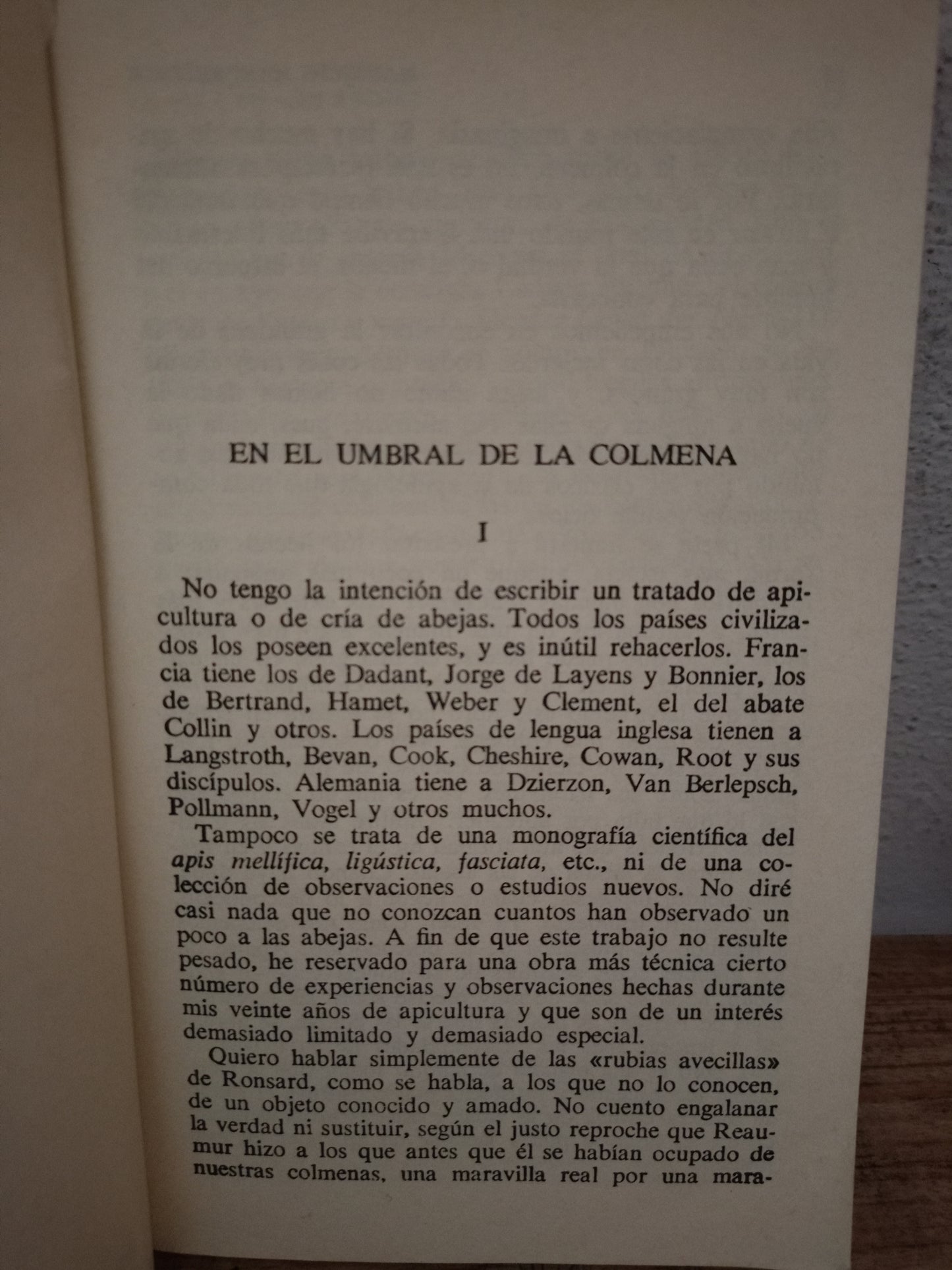 LA VIDA DE LAS ABEJAS POR MAURICIO MAETERLINCK USADO NOVELA LITERARIO 305