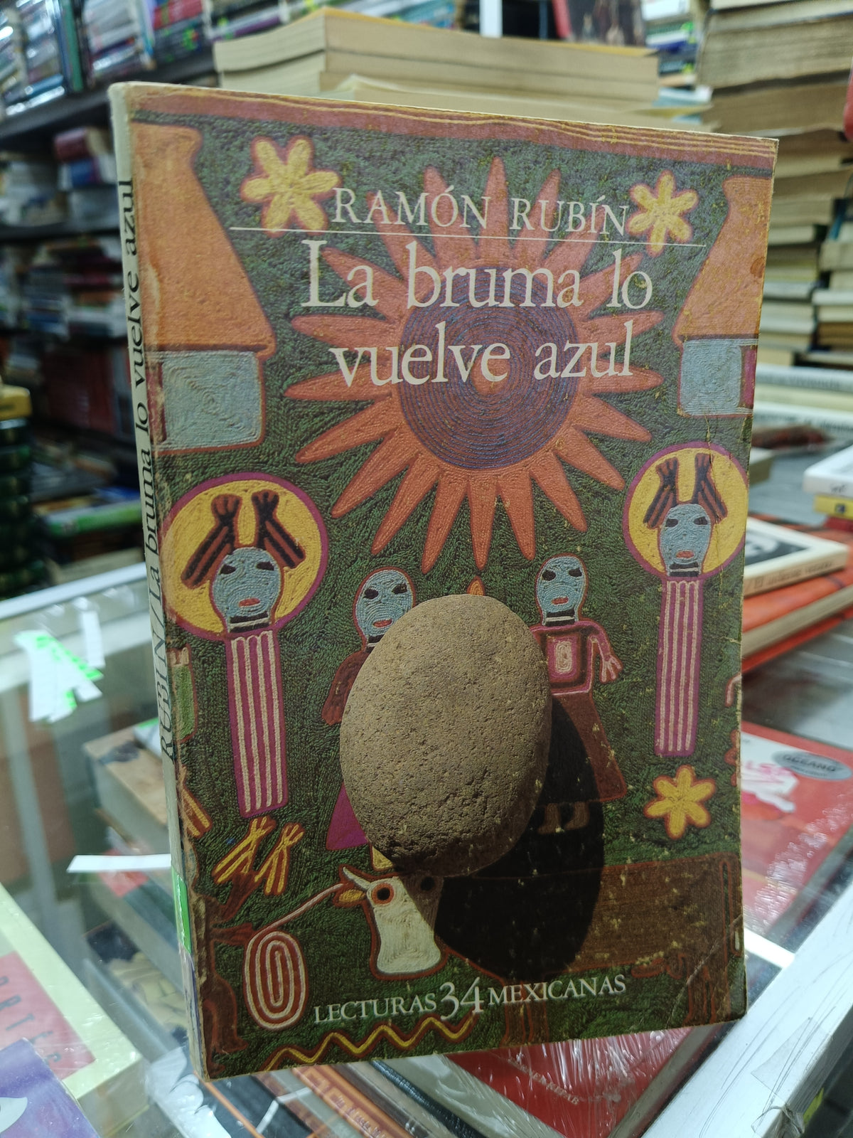 LA BRUMA LO VUELVE AZUL POR RAMON RUBEN USADO NOVELA JUAREZ 515