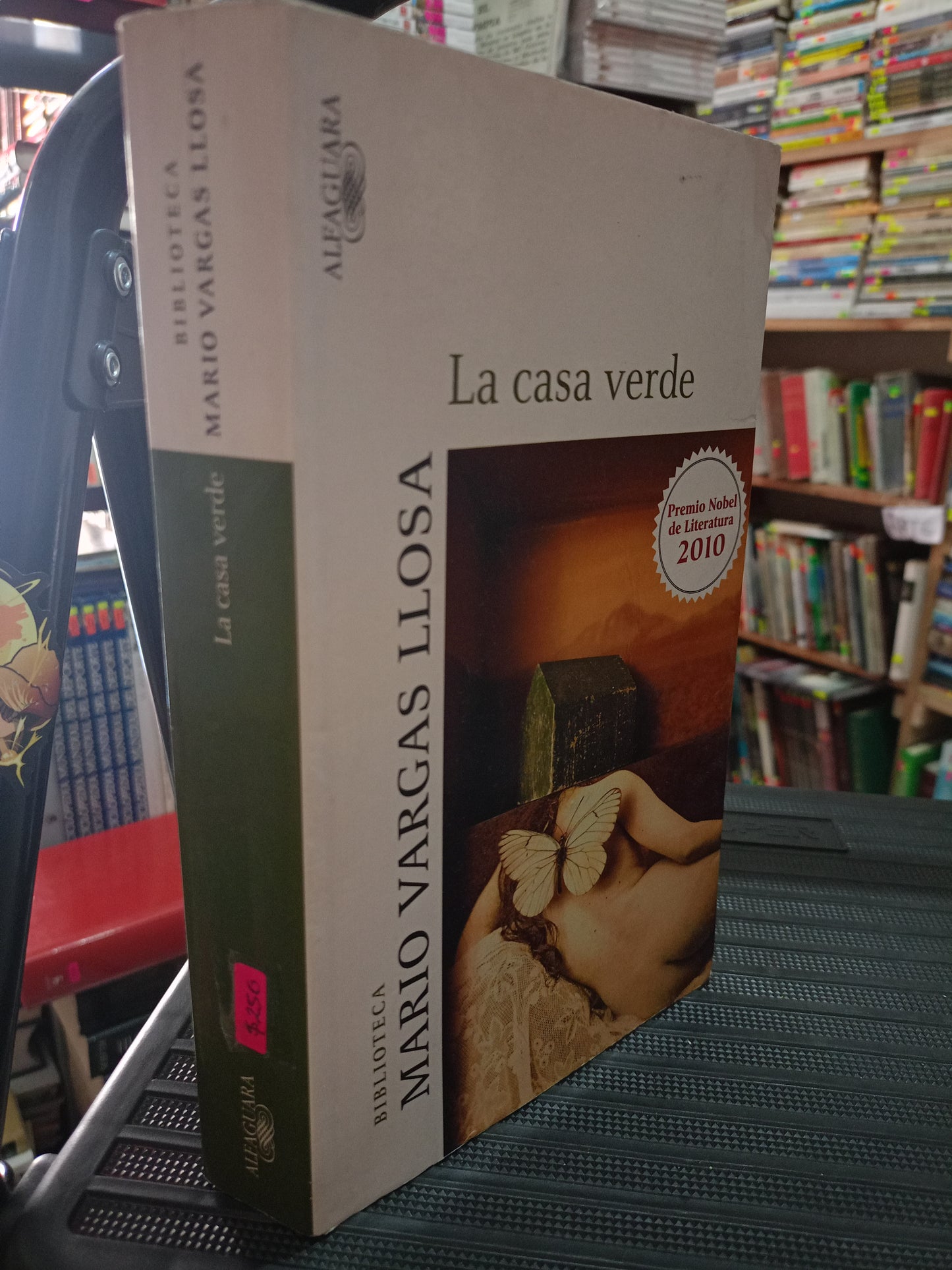 LA CASA VERDE POR MARIO VARGAS LLOSA USADO NOVELA LITERARIO 305