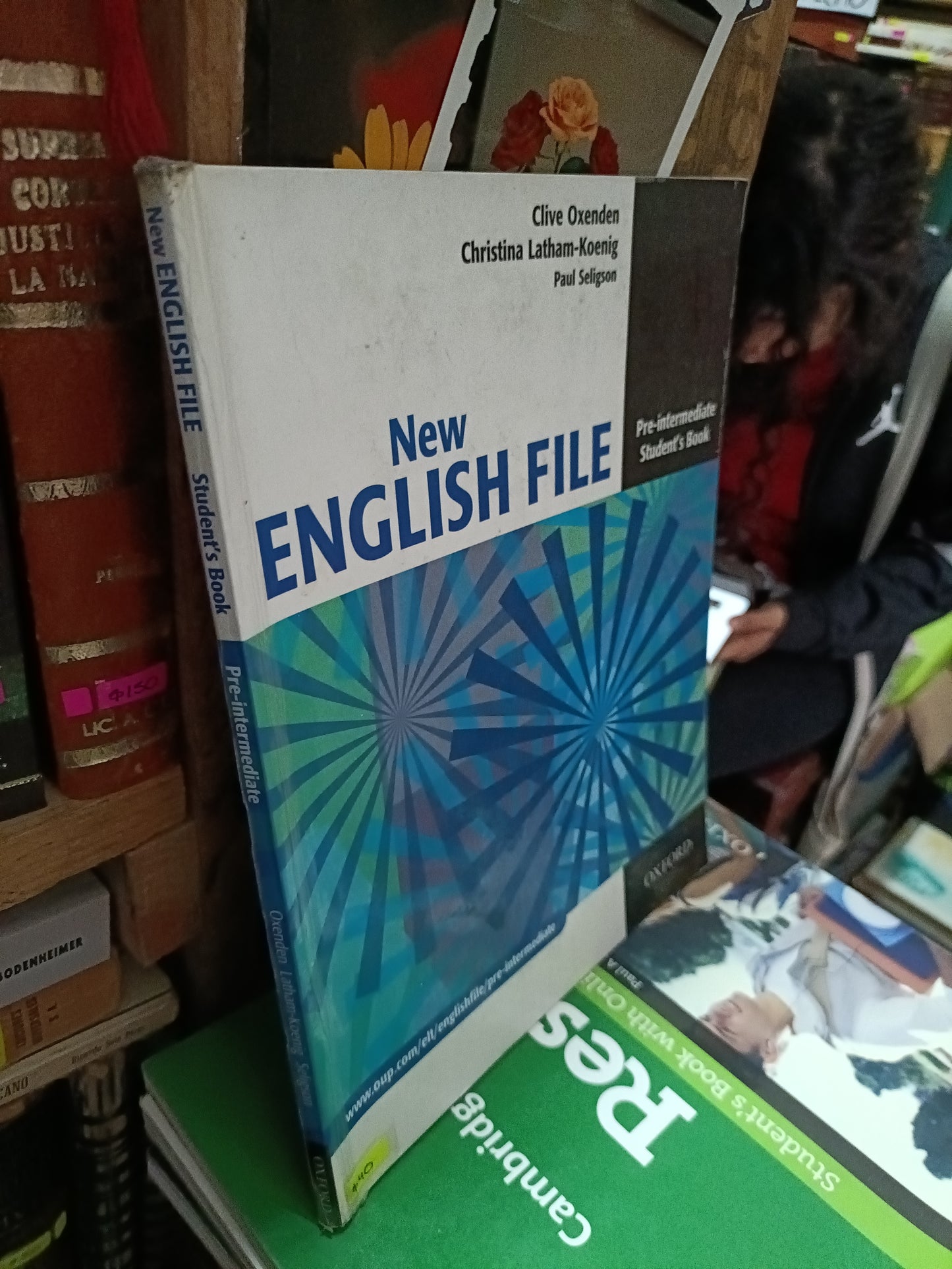 NEW ENGLISH FILE POR CLIVE OXENDEN USADO IDIOMAS LITERARIO 305