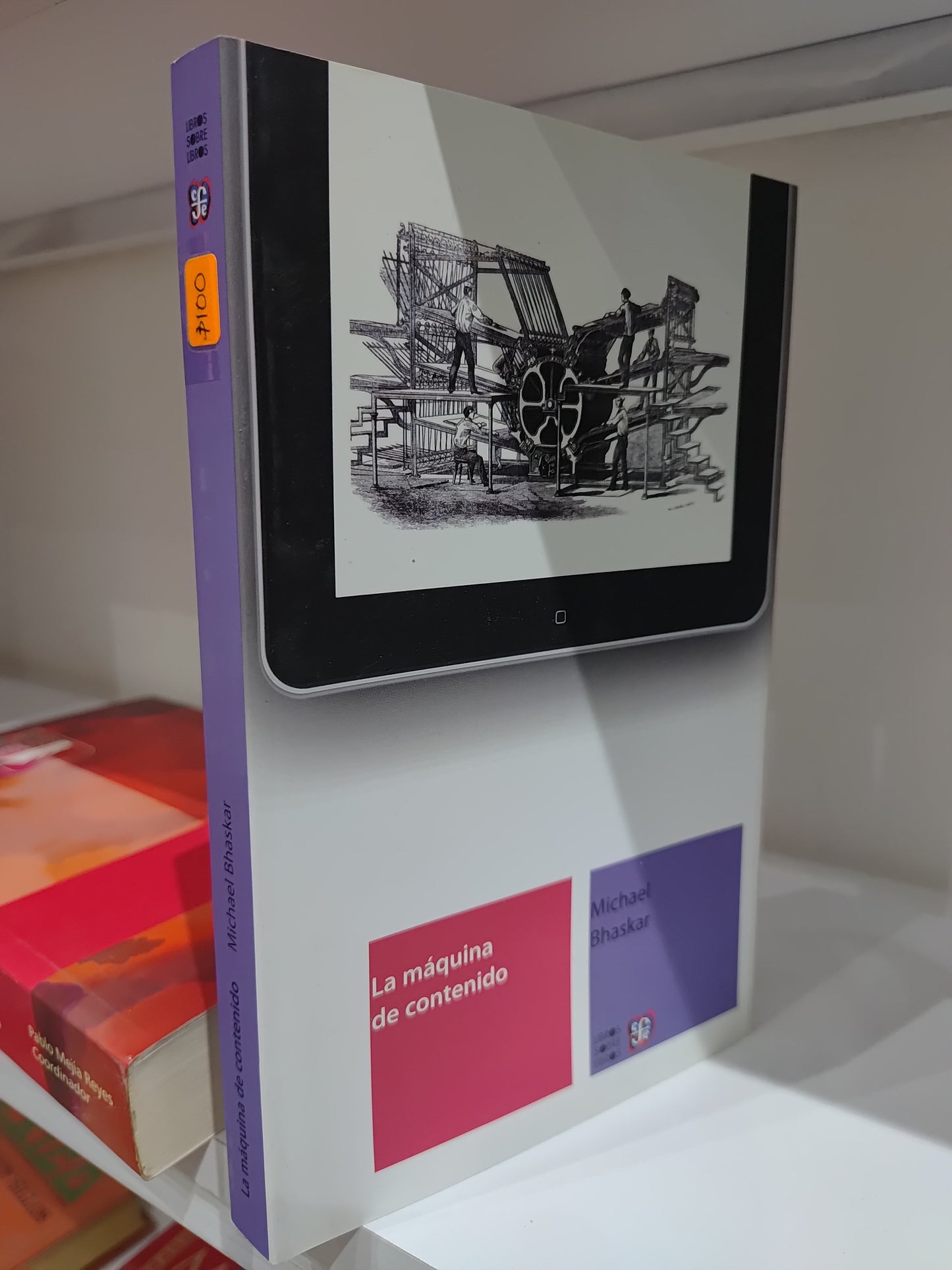 LA MAQUINA DE CONTENIDO POR MICHAEL BHASKAR USADO HISTORIA JUAREZ 515