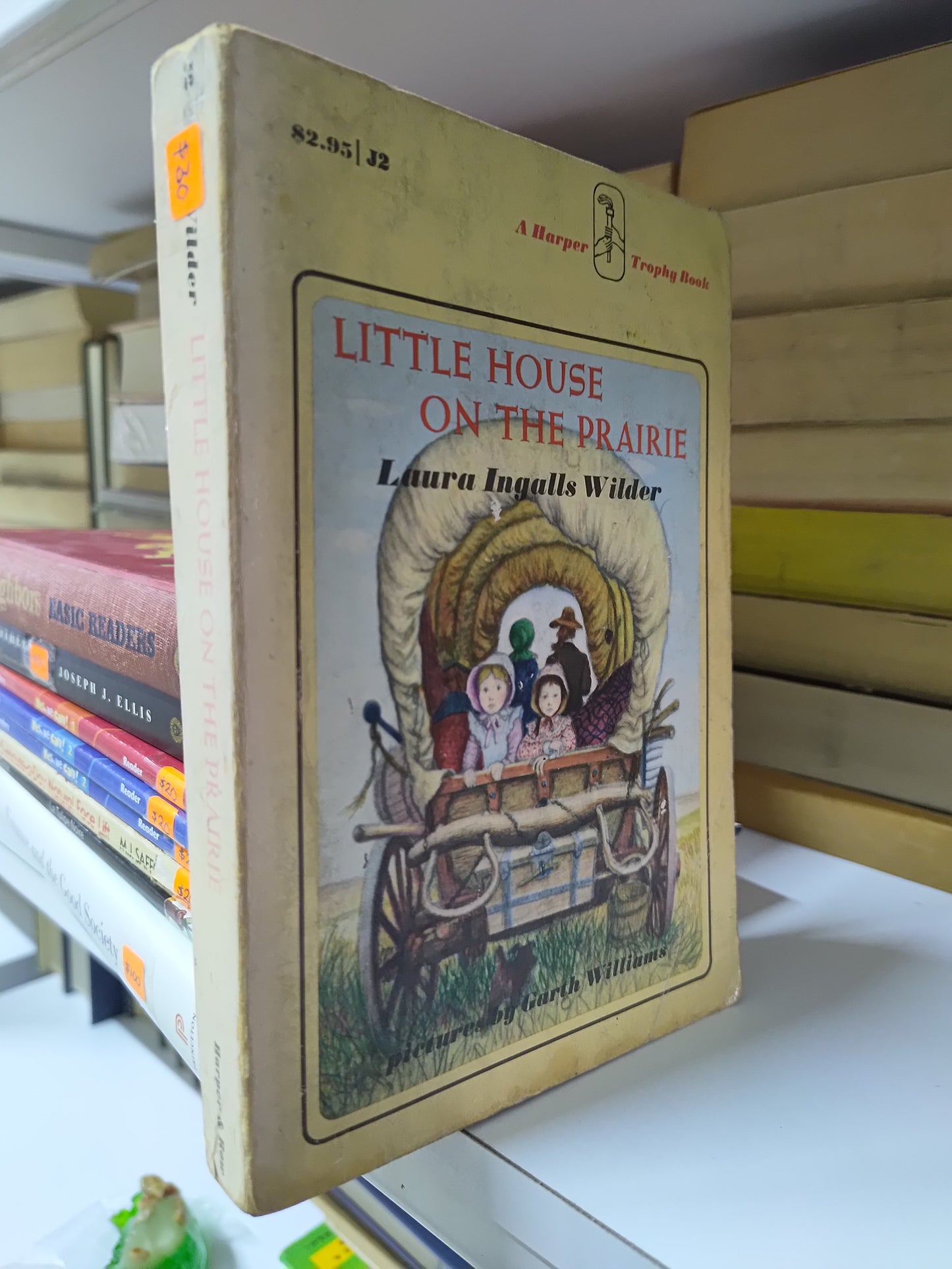 LITTLE HOUSE ON THE PRAIRE POR LAURA INGALLS WILDER USADO IDIOMAS JUAREZ 515