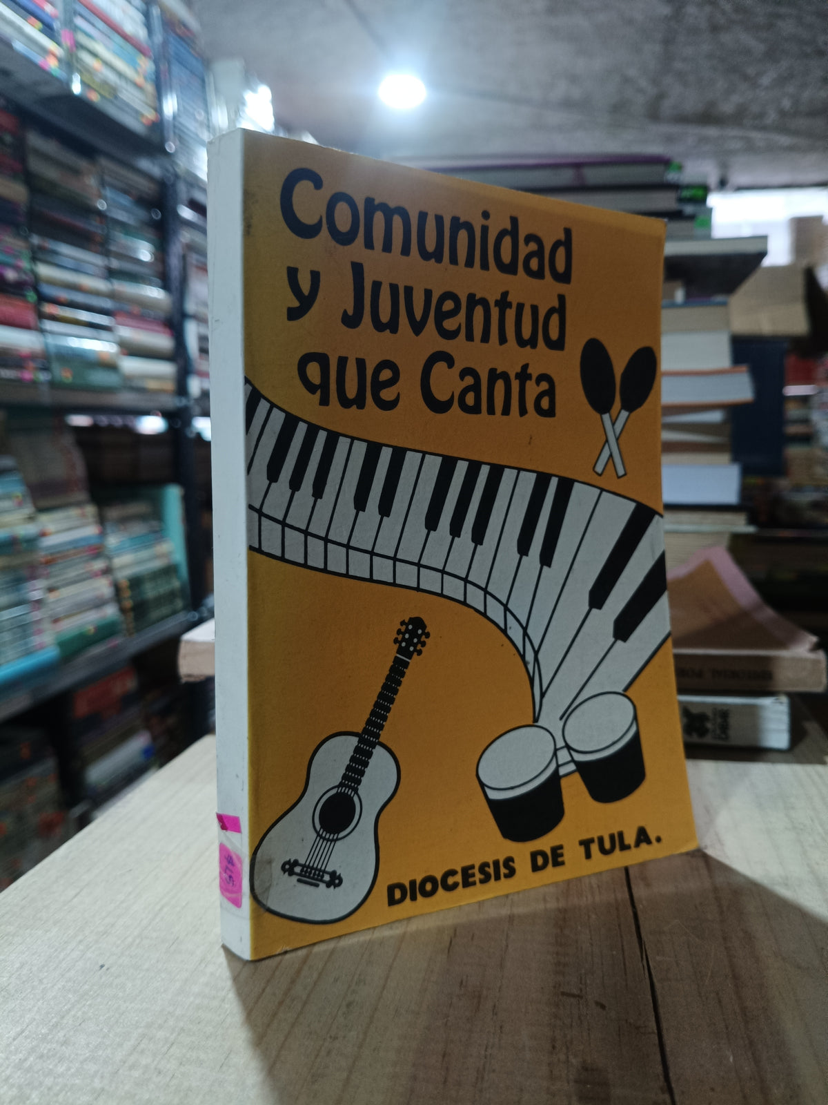 COMUNIDAD Y JUVENTUD QUE CANTA POR LA DIOCESIS DE TULA USADO RELIGION ALDAMA