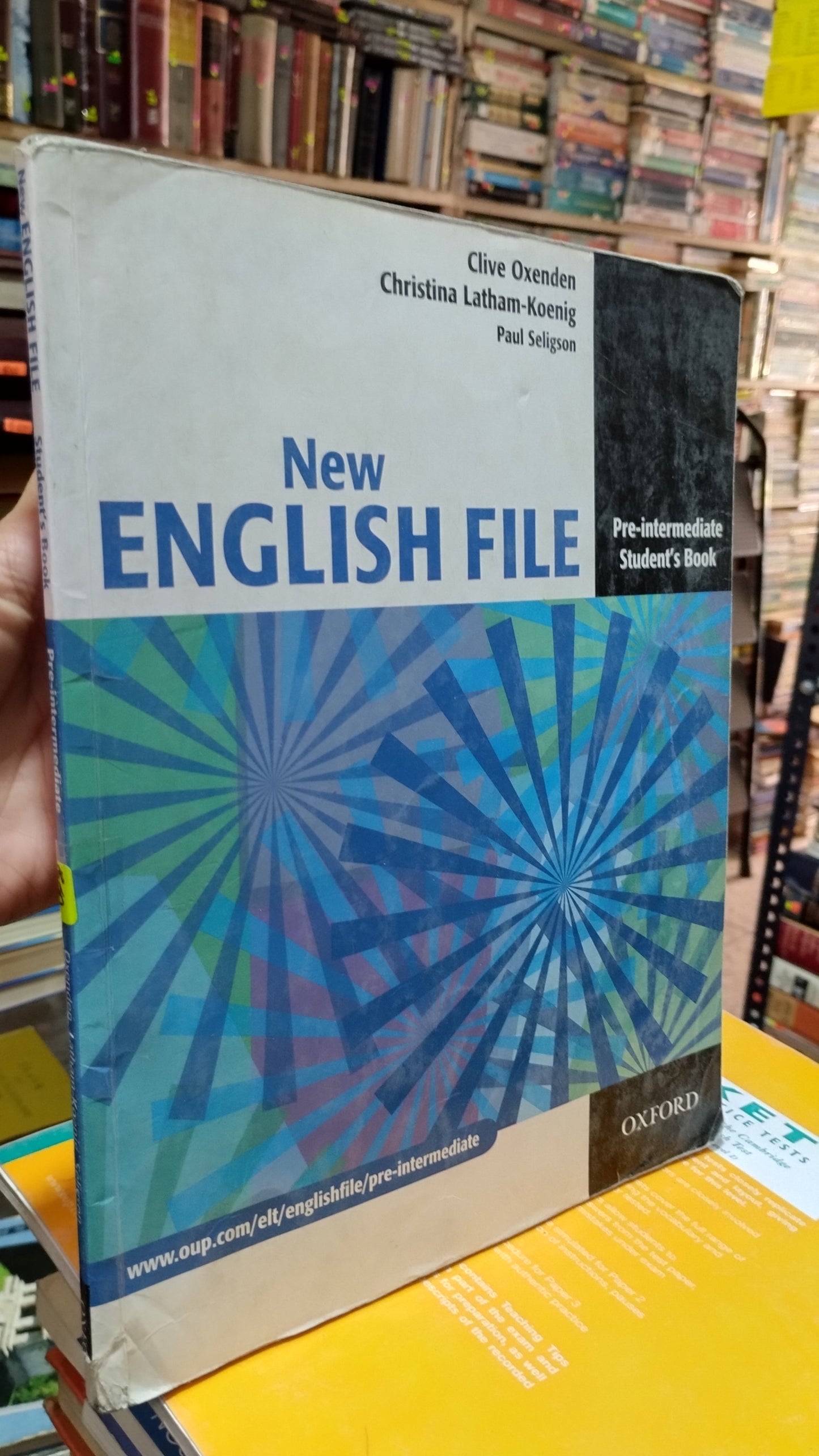 NEW ENGLISH FILE STUDENTS BOOK LIBRO USADO IDIOMAS ALDAMA