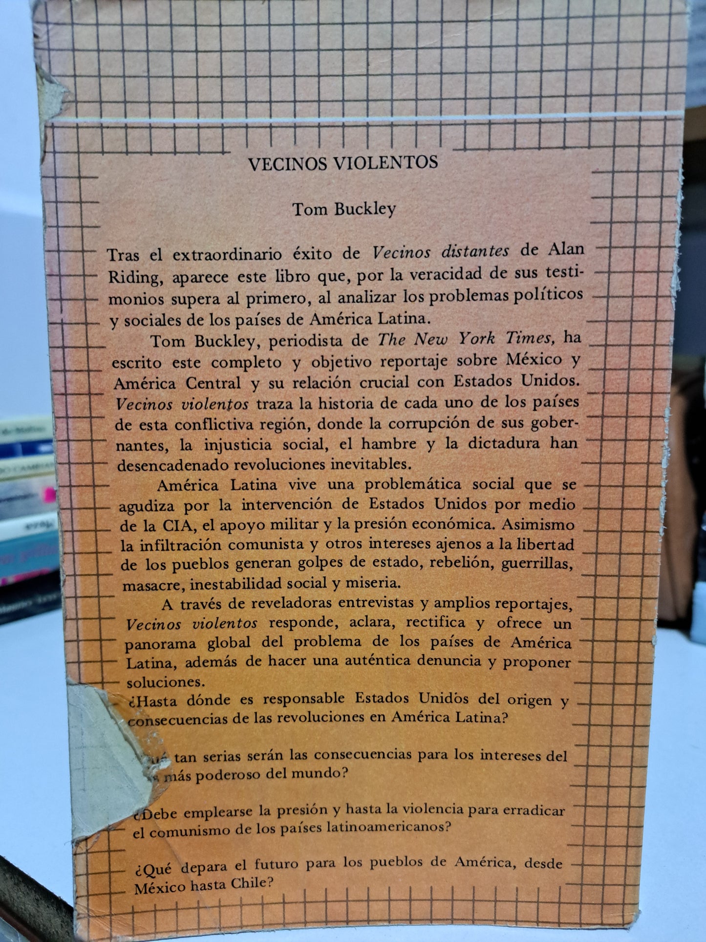 VECINOS VIOLENTOS TOM BUCKLEY USADO NOVELA JUÁREZ