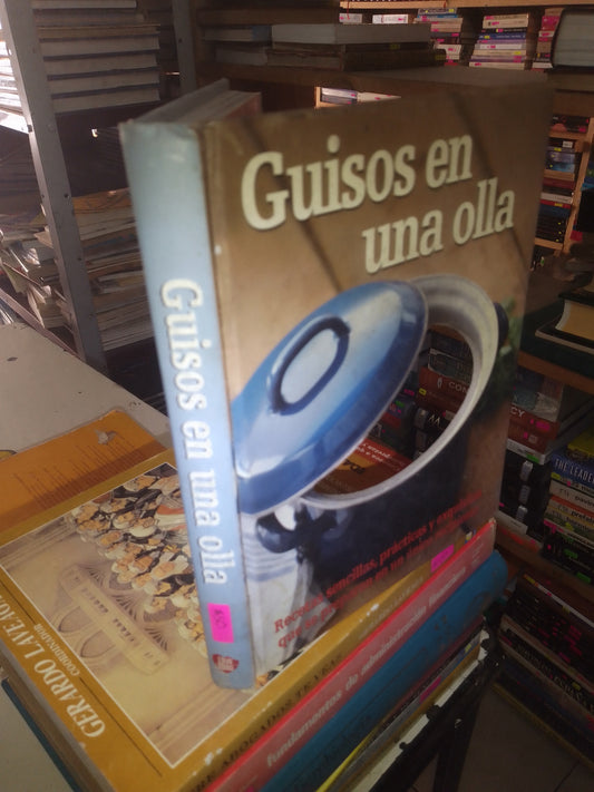 GUISOS EN UNA OLLA USADO COCINA LITERARIO 207