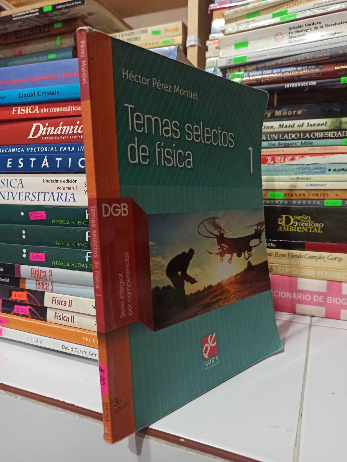 TEMAS SELECTOS DE FISICA POR HECTOR PEREZ MONTIEL USADO FISICA JUÁREZ