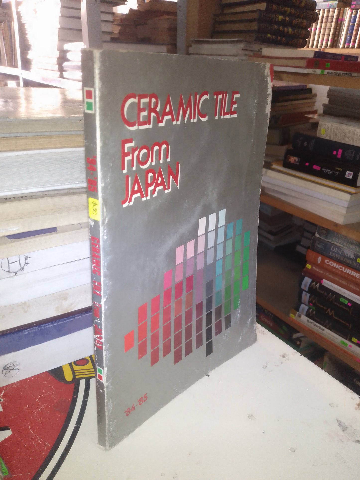 CERAMIC TILE FROM JAPAN USADO ARQUITECTURA LITERARIO 207