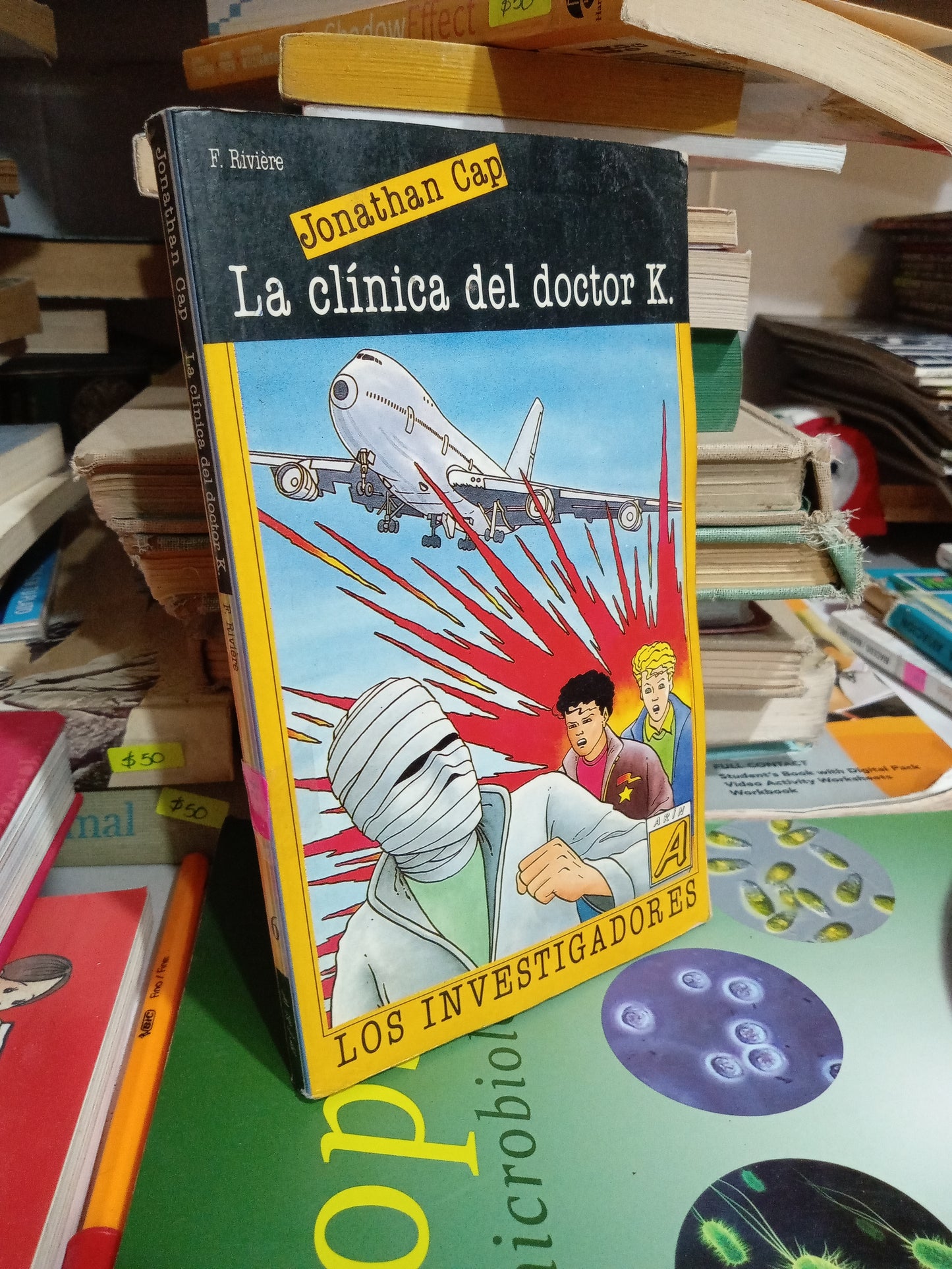 LA CLINICA DEL DOCTOR K POR JONATHEN CAP USADO INFANTIL JUAREZ