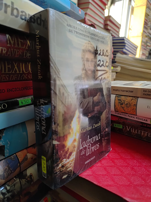 LADRONA DE LIBROS POR MARKUS ZUSAK NUEVO NOVELAS JUAREZ 507