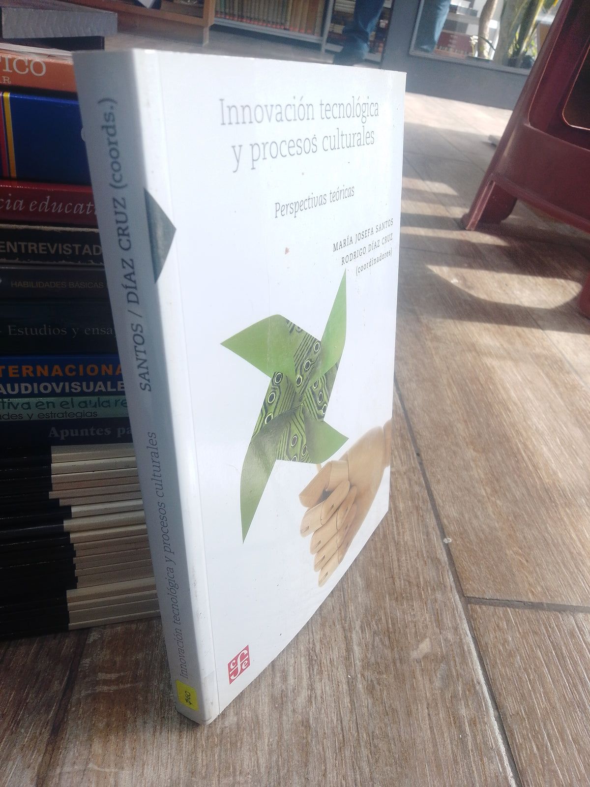 INNOVACION TECNOLOGICA Y PROCESOS CULTURALES POR MARIA JOSEFA SANTOS USADO EDUCACION JUAREZ 515
