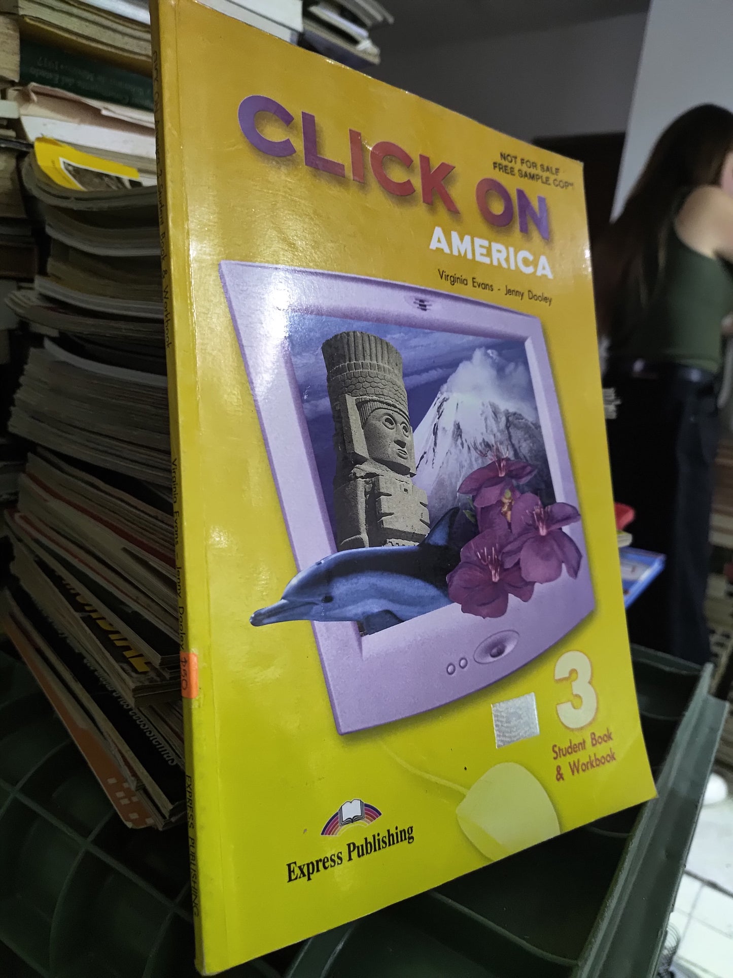 CLICK ON AMERICA POR VIRGINIA EVANS USADO IDIOMAS JUAREZ 515