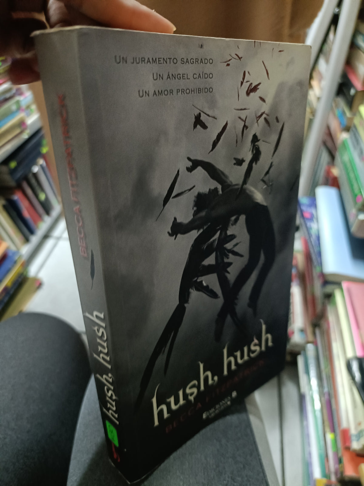 HUSH HUSH POR BECCA FITZPATRICK USADO NOVELA JUAREZ 507