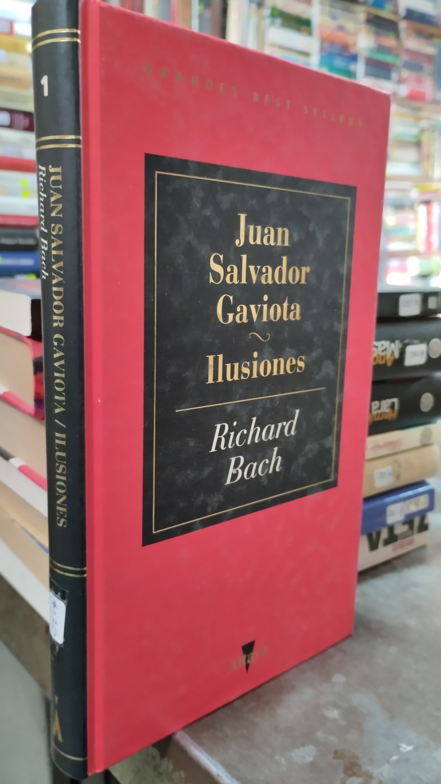 JUAN SALVADOR GAVIOTA ILUSIONES POR RICHARD BACH LIBRO USADO NOVELAS ALDAMA