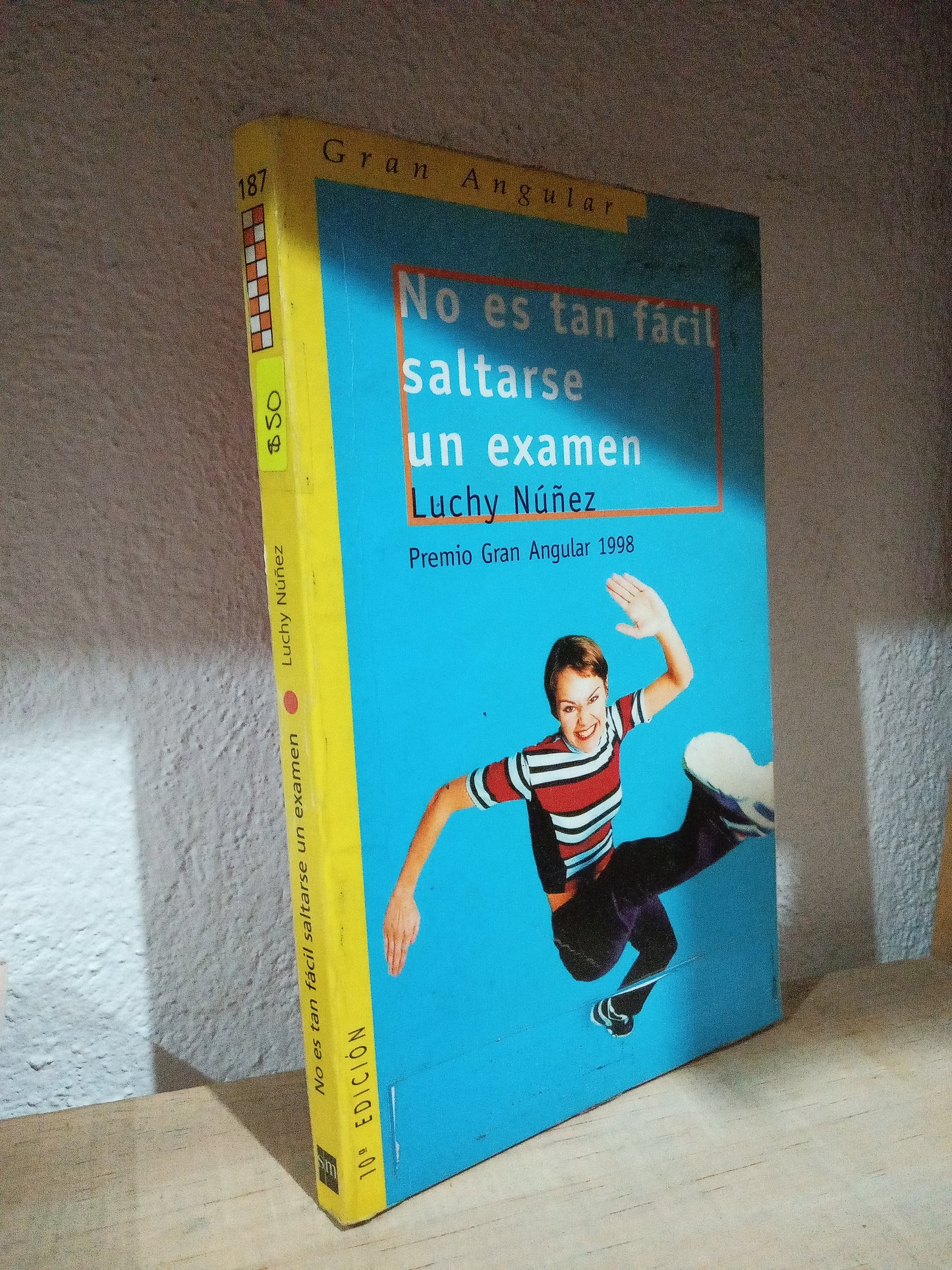 NO ES TAN FACIL SALTARSE UN EXAMEN LUCHY NUÑEZ USADO INFANTIL LITERARIO 305