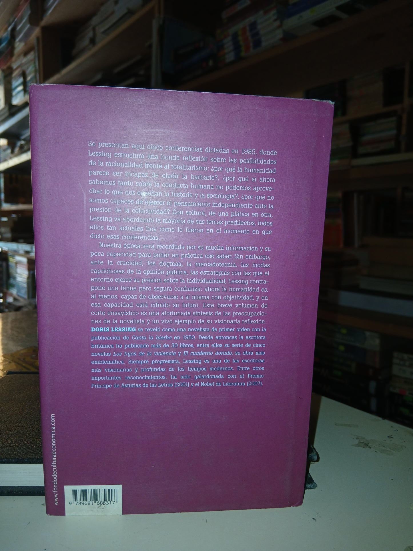LAS CÁRCELES ELEGIDAS POR DORIS LESSING USADO NOVELA LITERARIO 207
