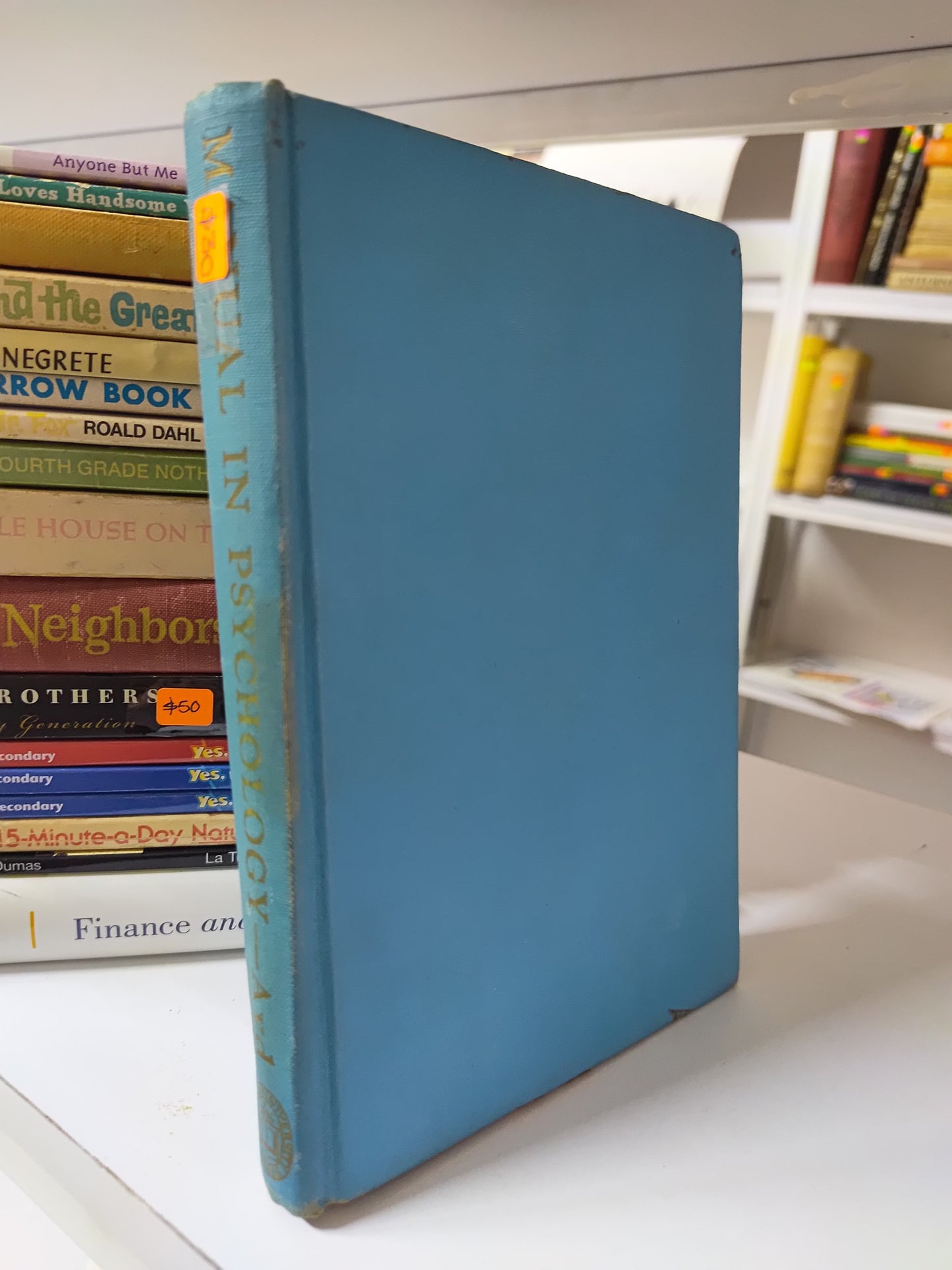 AN INTRODUCTORY MANUAL IN PSYCOCHOLOGY POR JOSEPH J. AYD. USADO IDIOMAS JUAREZ 515