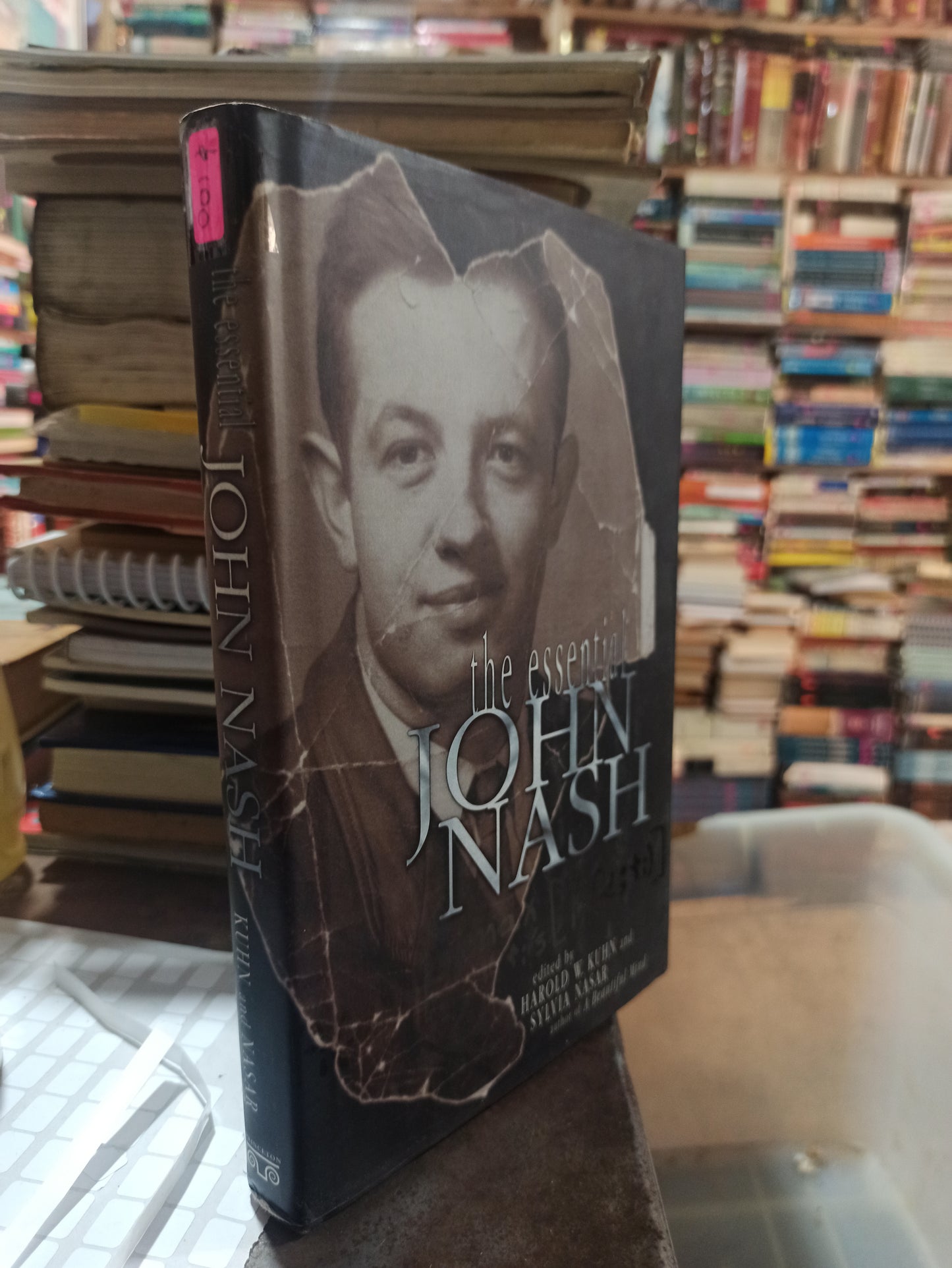 THE ESSENTIAL JOSH NASH POR HAROLD W. KUHN USADO FISICA ALDAMA