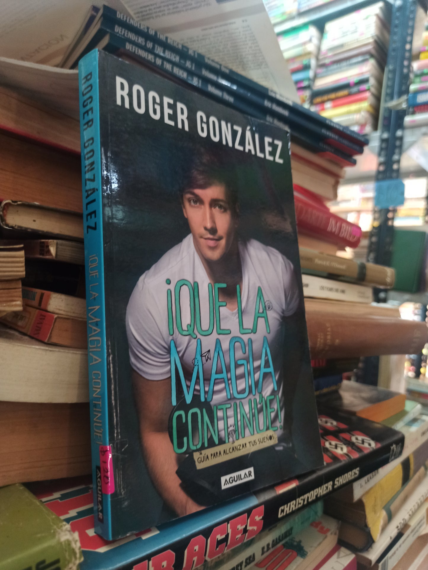 ¡QUE LA MAGIA CONTINUE! POR ROGER GONZÁLES USADO NOVELAS ALDAMA
