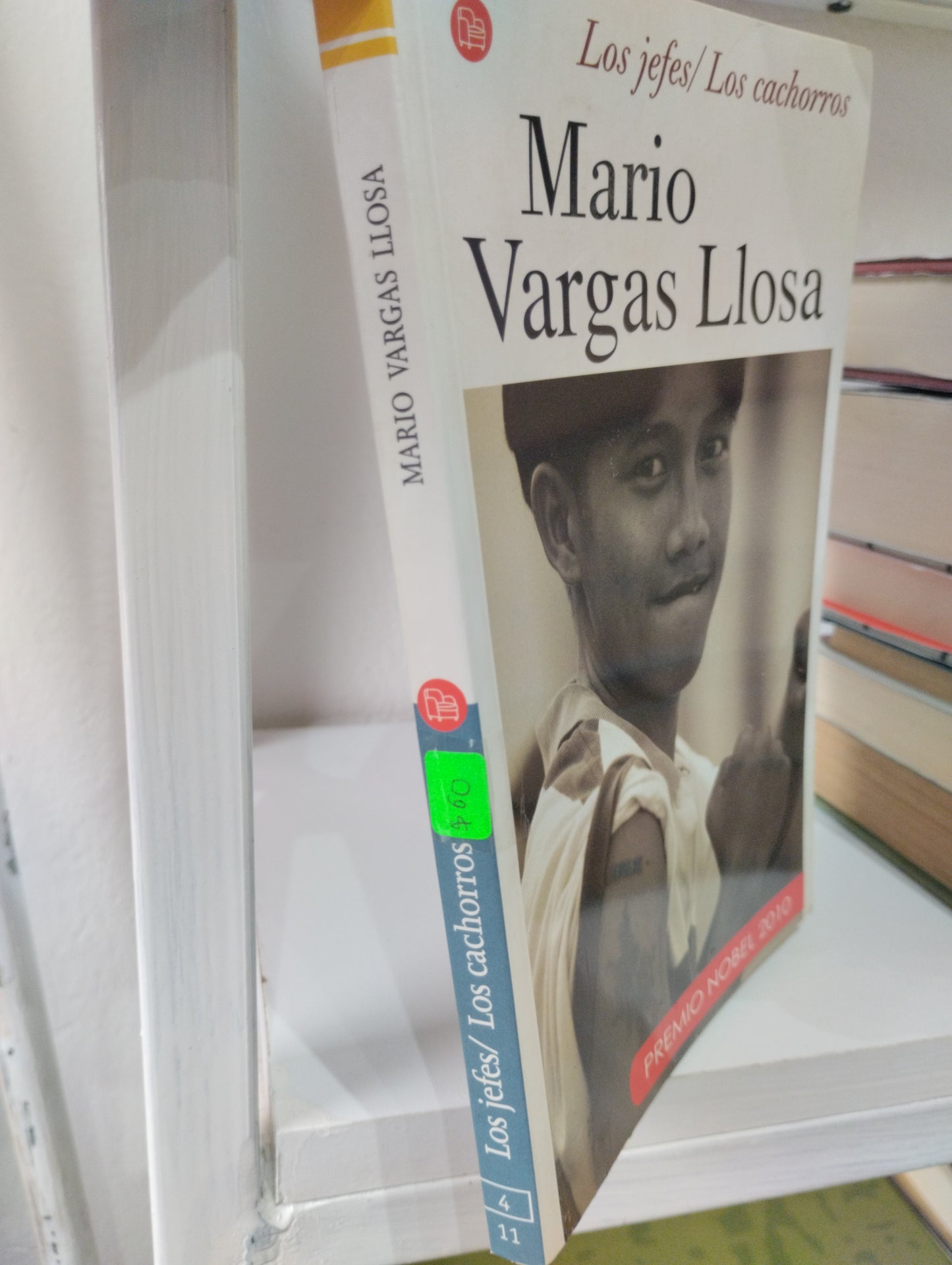 LOS JEFES LOS CACHORROS MARIO VARGAS LLOSA USADO NOVELAS JUAREZ 515